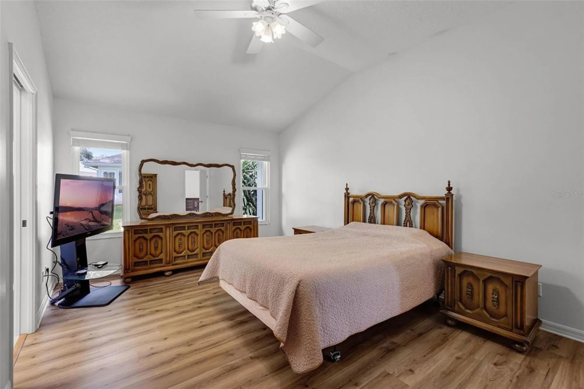 Property Slideshow image 17 of 48 | 21737 king john st, Leesburg, FL, 34748