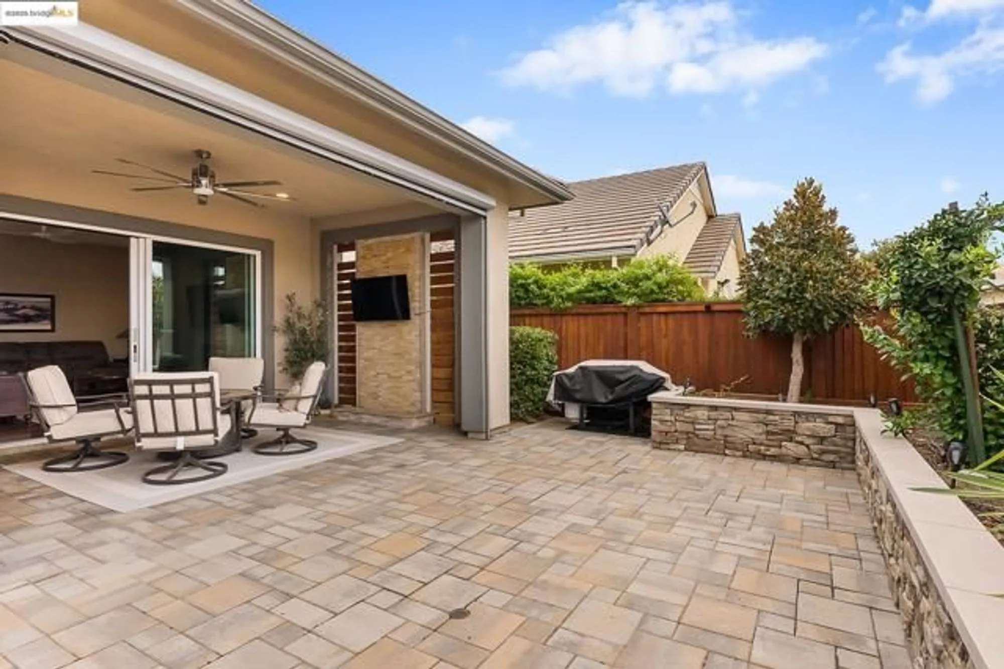 Property Slideshow image 40 of 60 | 1994 corsica way, Brentwood, CA, 94513