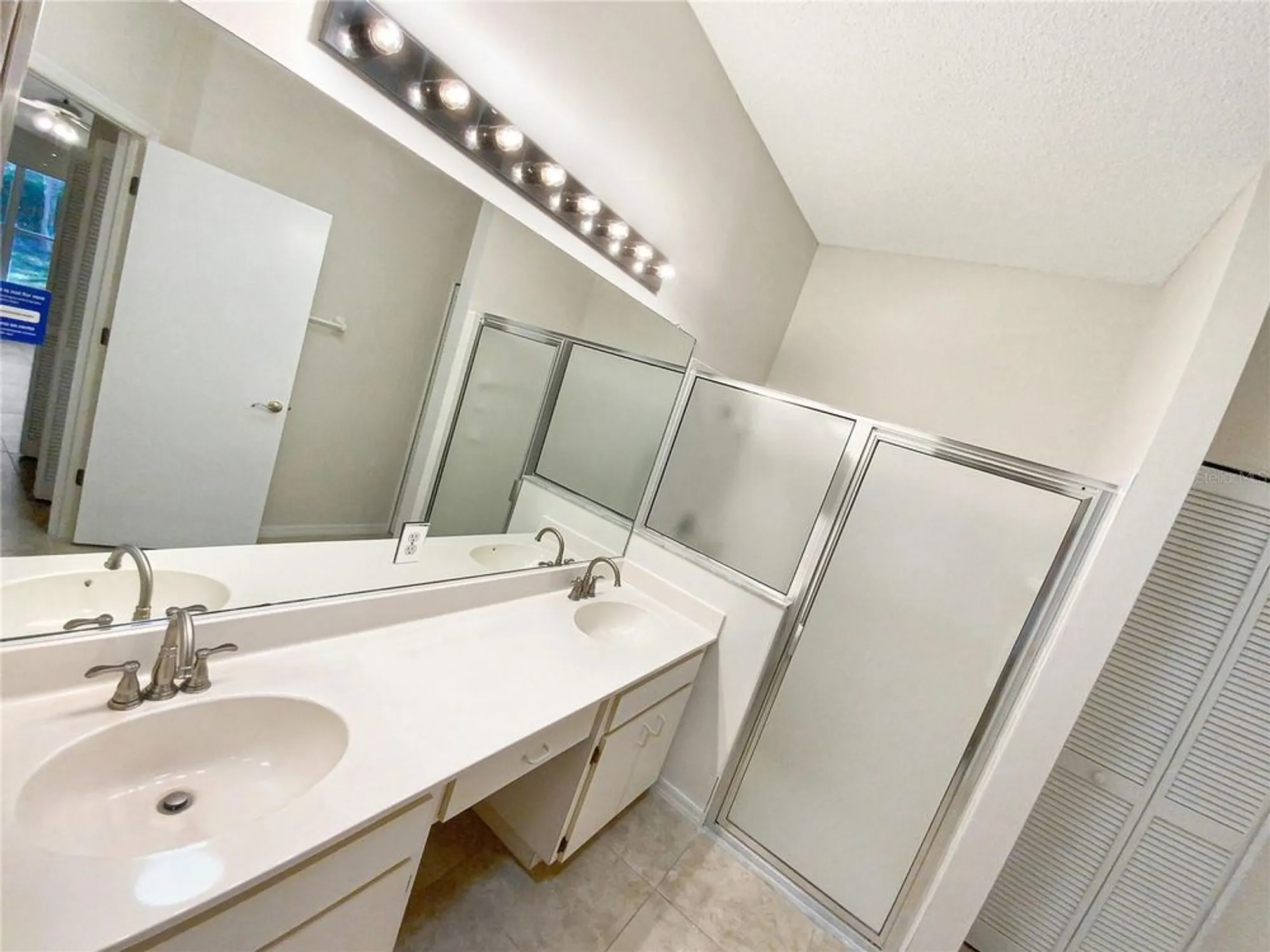 Property Slideshow image 13 of 22 | 1110 mcdaniel st # 1110, Sun City Center, FL, 33573