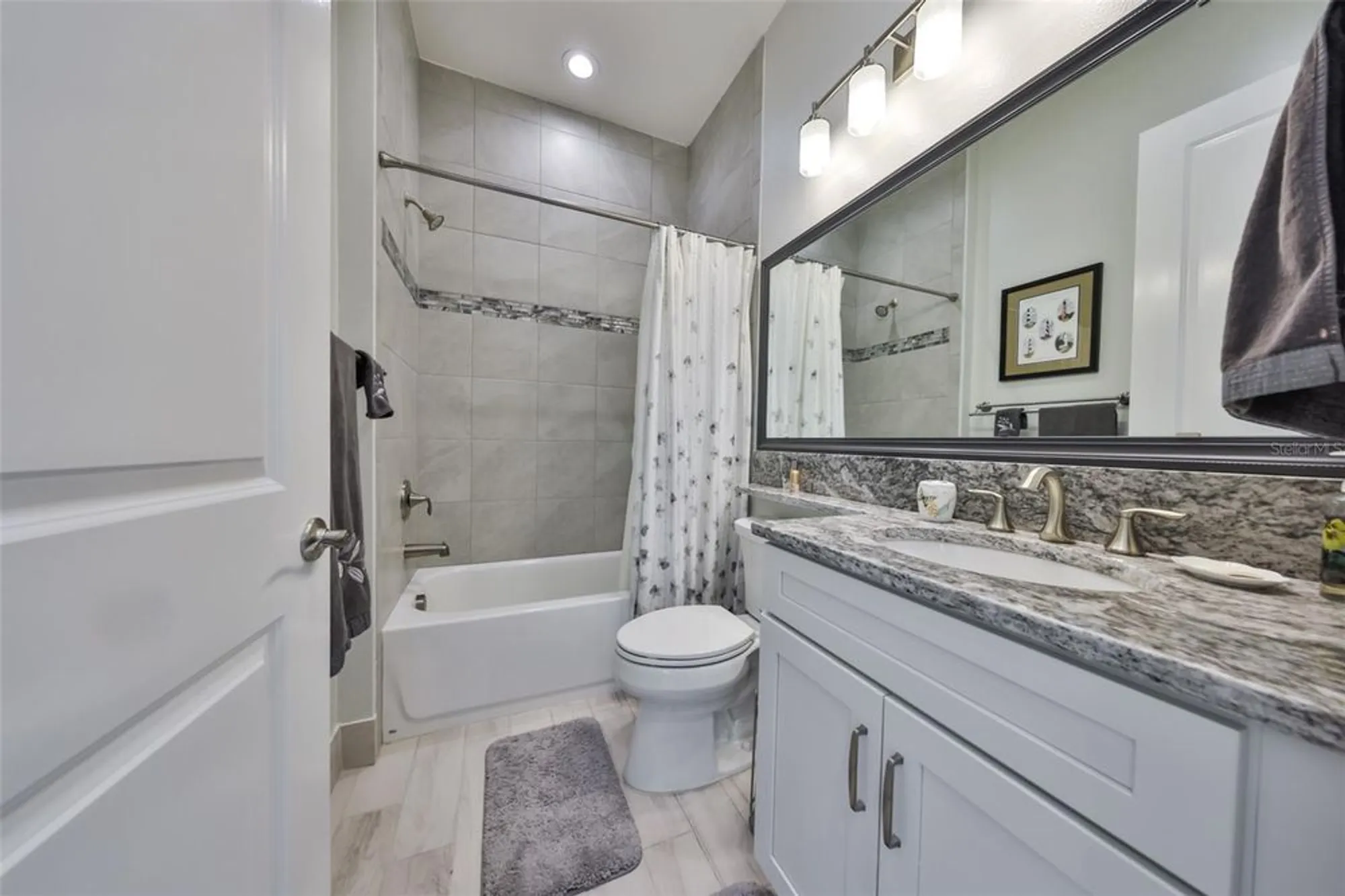 Property Slideshow image 21 of 44 | 15527 corona del mar dr, Wimauma, FL, 33598
