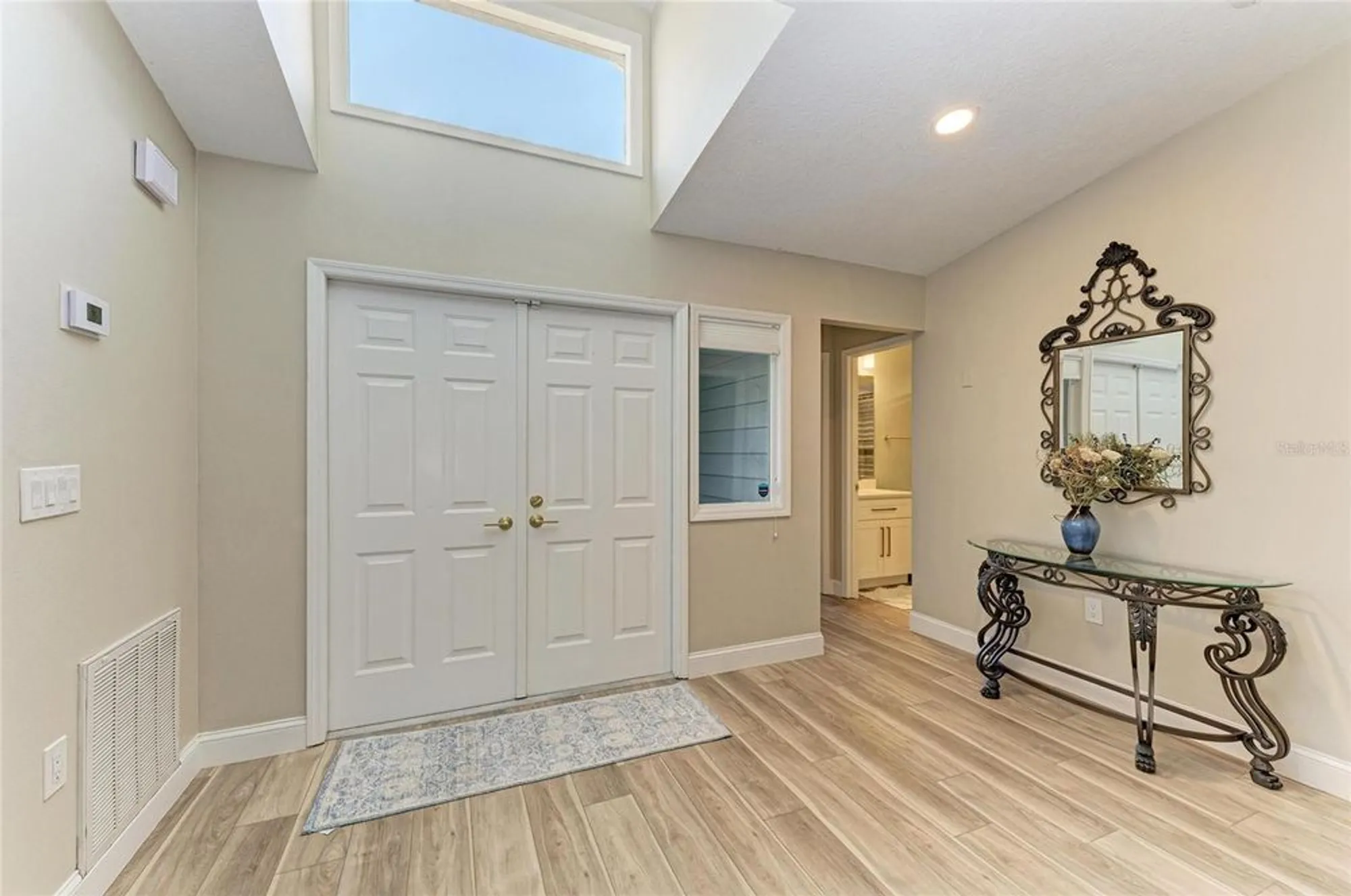 Property Slideshow image 5 of 50 | 7865 pine trace dr, Sarasota, FL, 34243