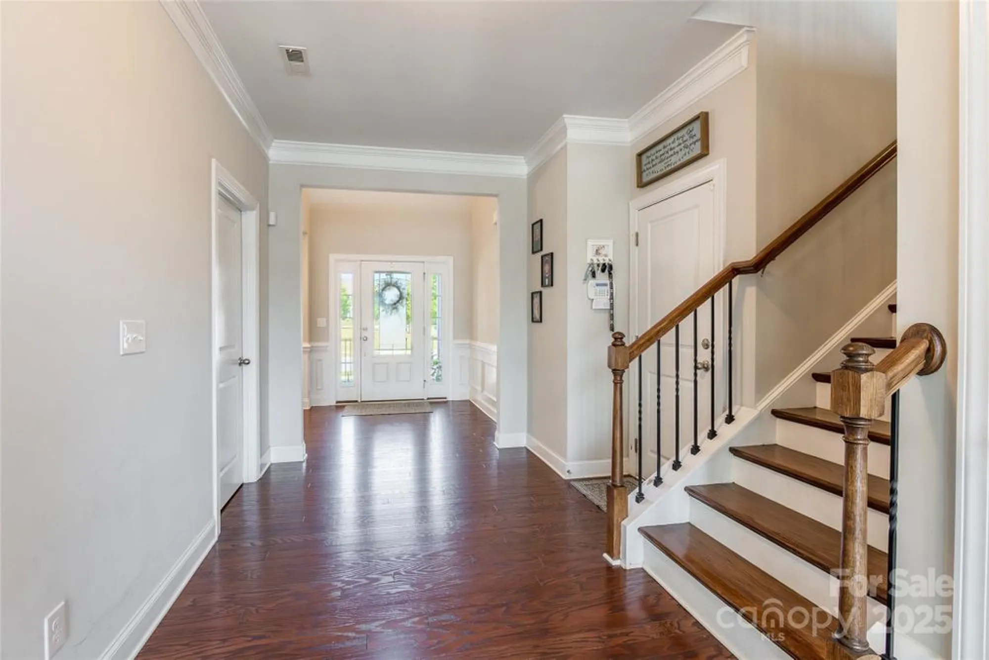 Property Slideshow image 4 of 46 | 208 canoe pole ln, Mooresville, NC, 28117