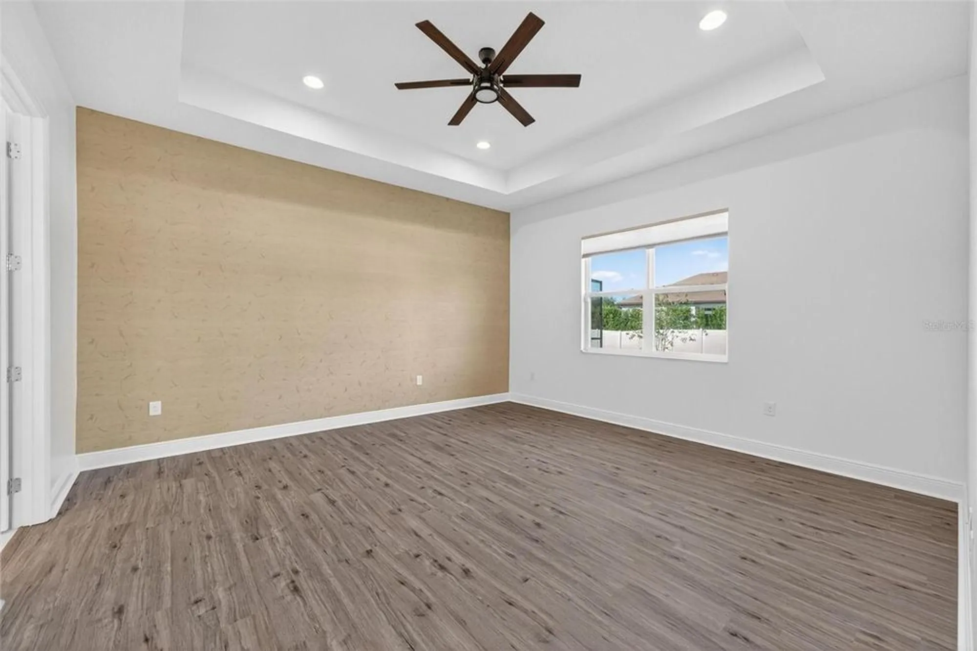 Property Slideshow image 43 of 95 | 8677 bridgeport bay cir, Mount Dora, FL, 32757
