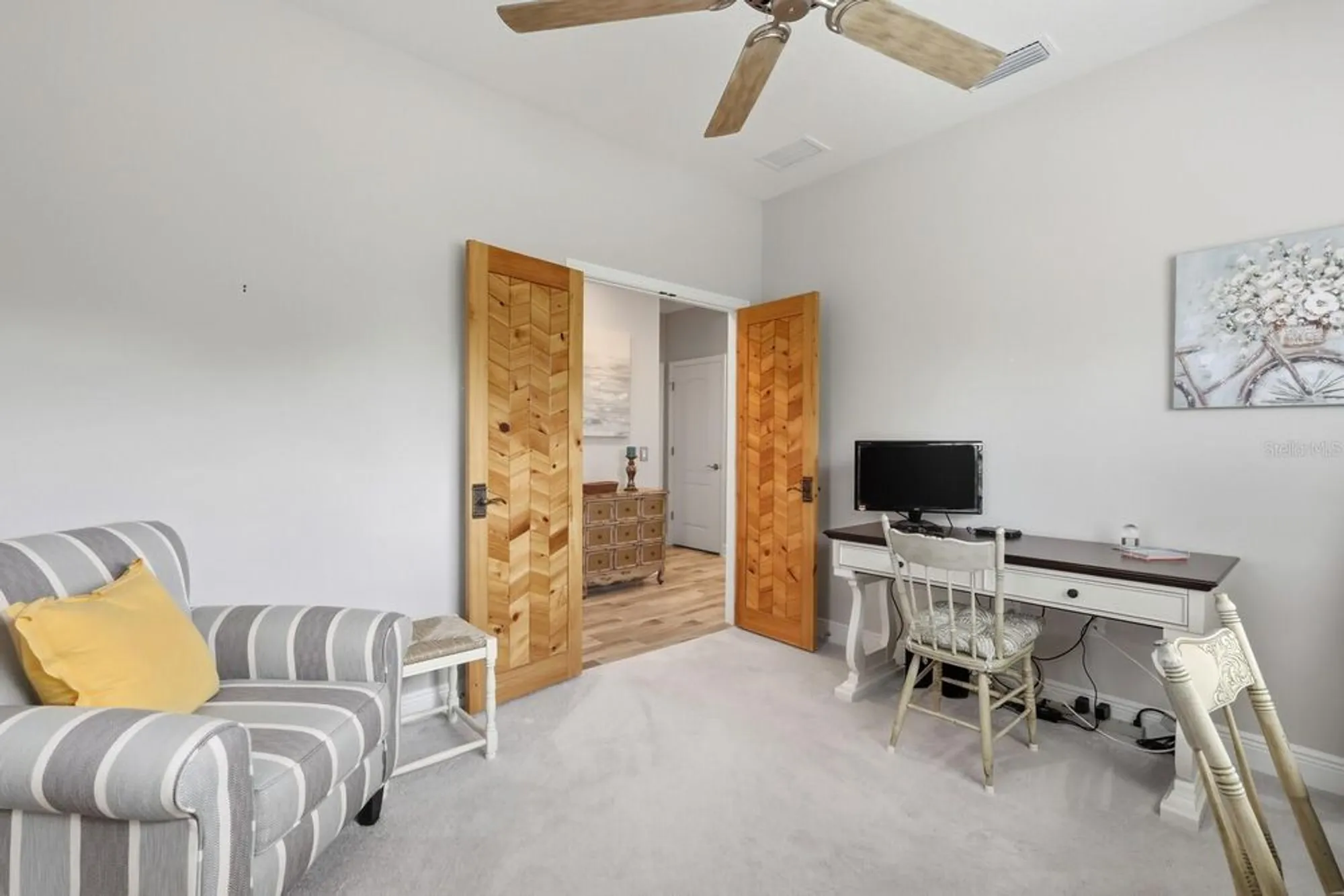 Property Slideshow image 10 of 59 | 2723 sapphire blue ln, Bradenton, FL, 34211