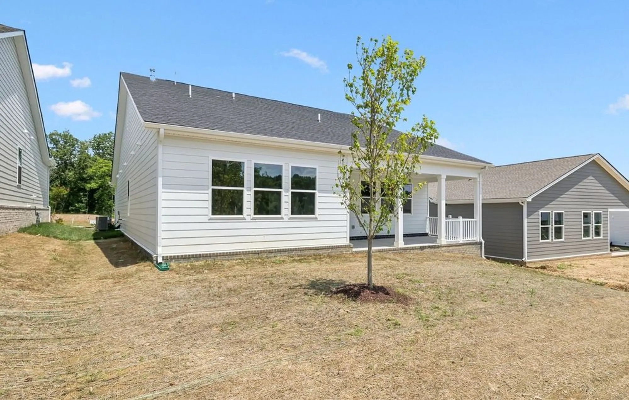 Property Slideshow image 39 of 44 | 116 holly rdg, Antioch, TN, 37013