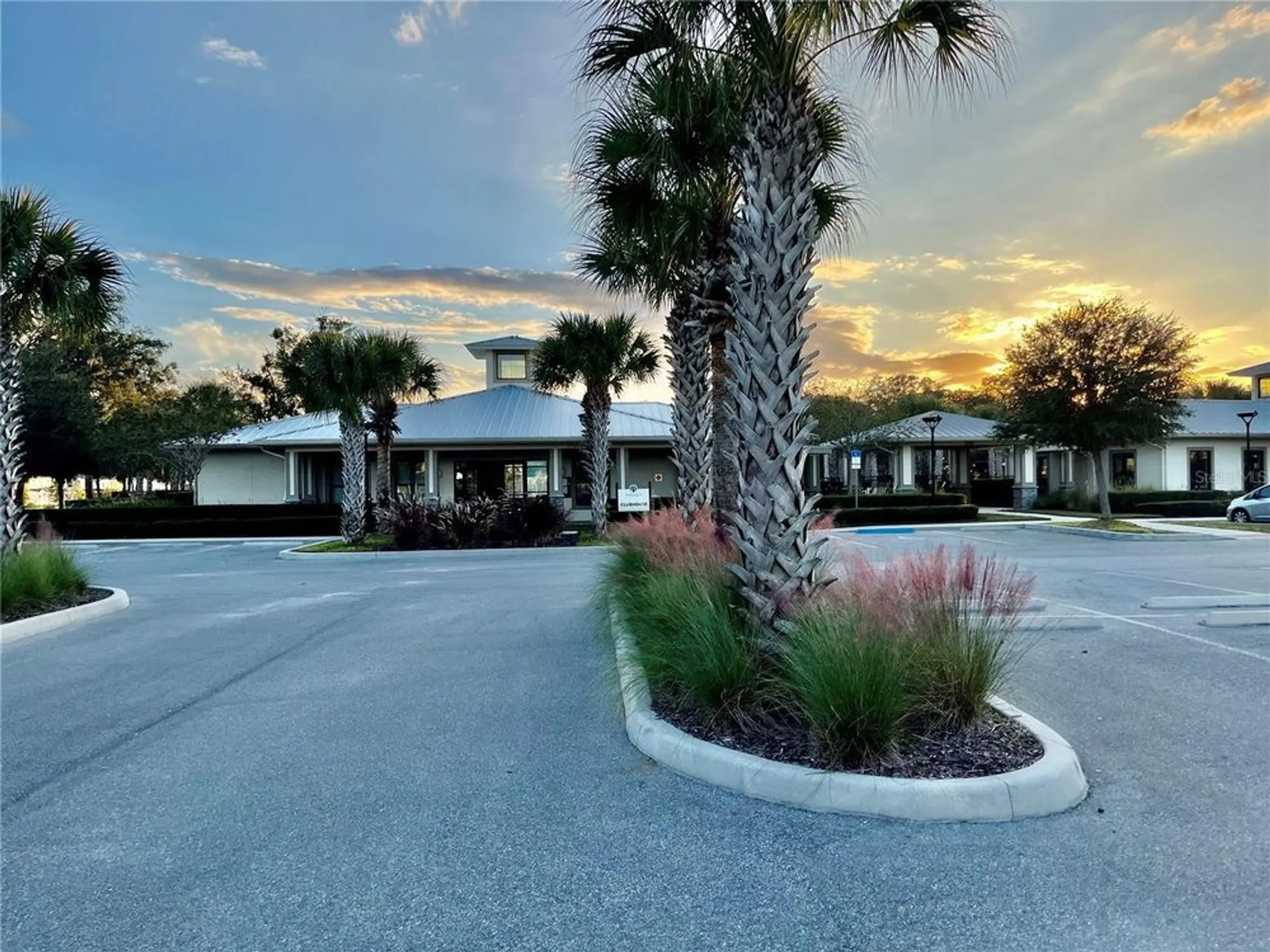 Property Slideshow image 41 of 49 | 1909 spring shower cir, Kissimmee, FL, 34744