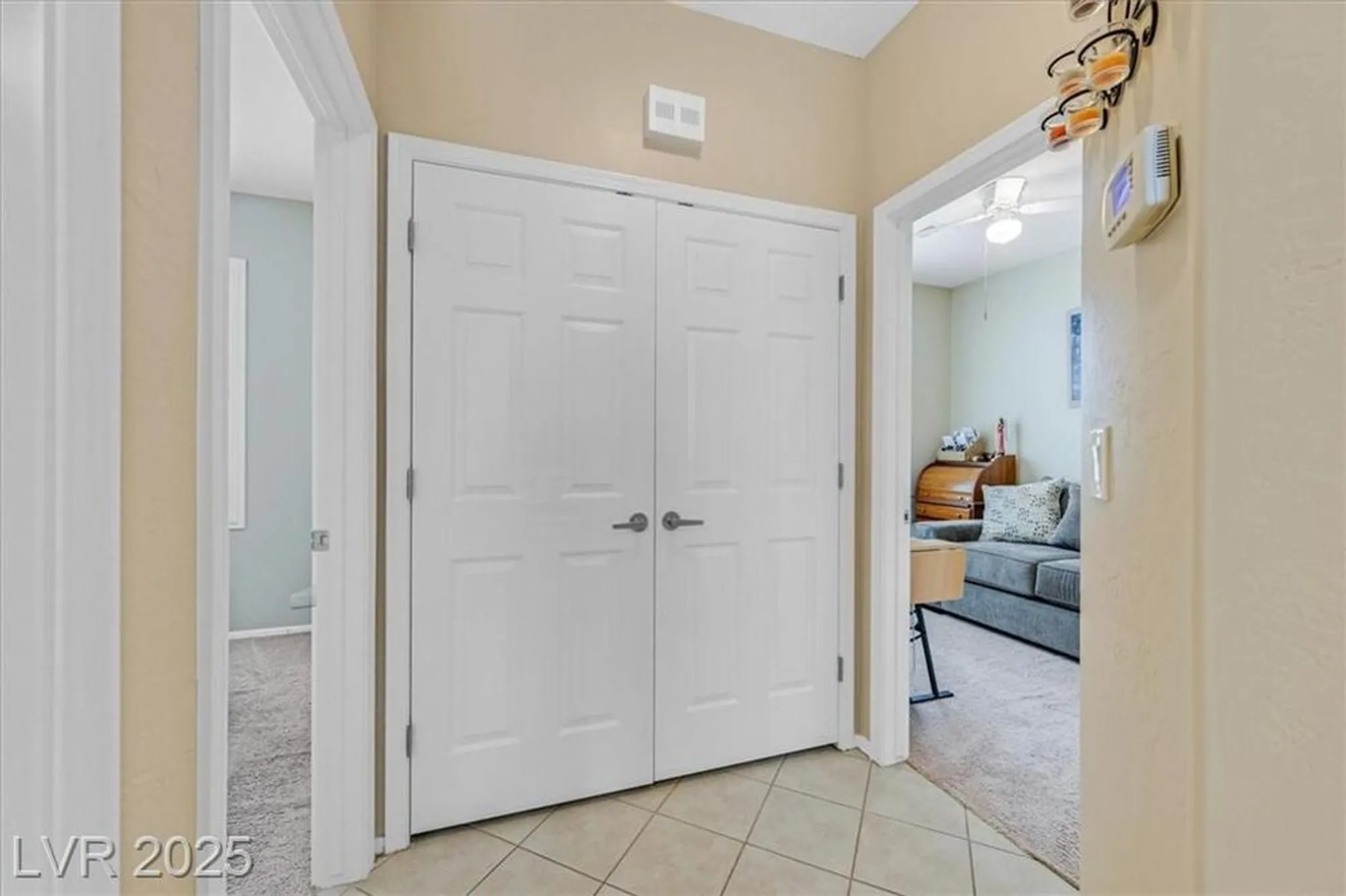 Property Slideshow image 23 of 35 | 2526 crater rock st, Henderson, NV, 89044