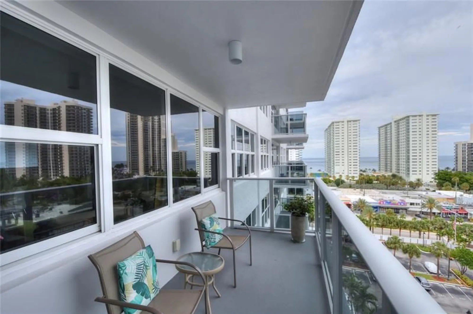 Property Slideshow image 16 of 34 | 3333 ne 34th st 1011, Fort Lauderdale, FL, 33308