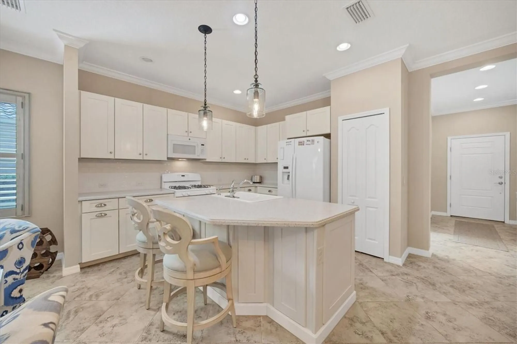 Property Slideshow image 12 of 63 | 1222 collier pl, Venice, FL, 34293