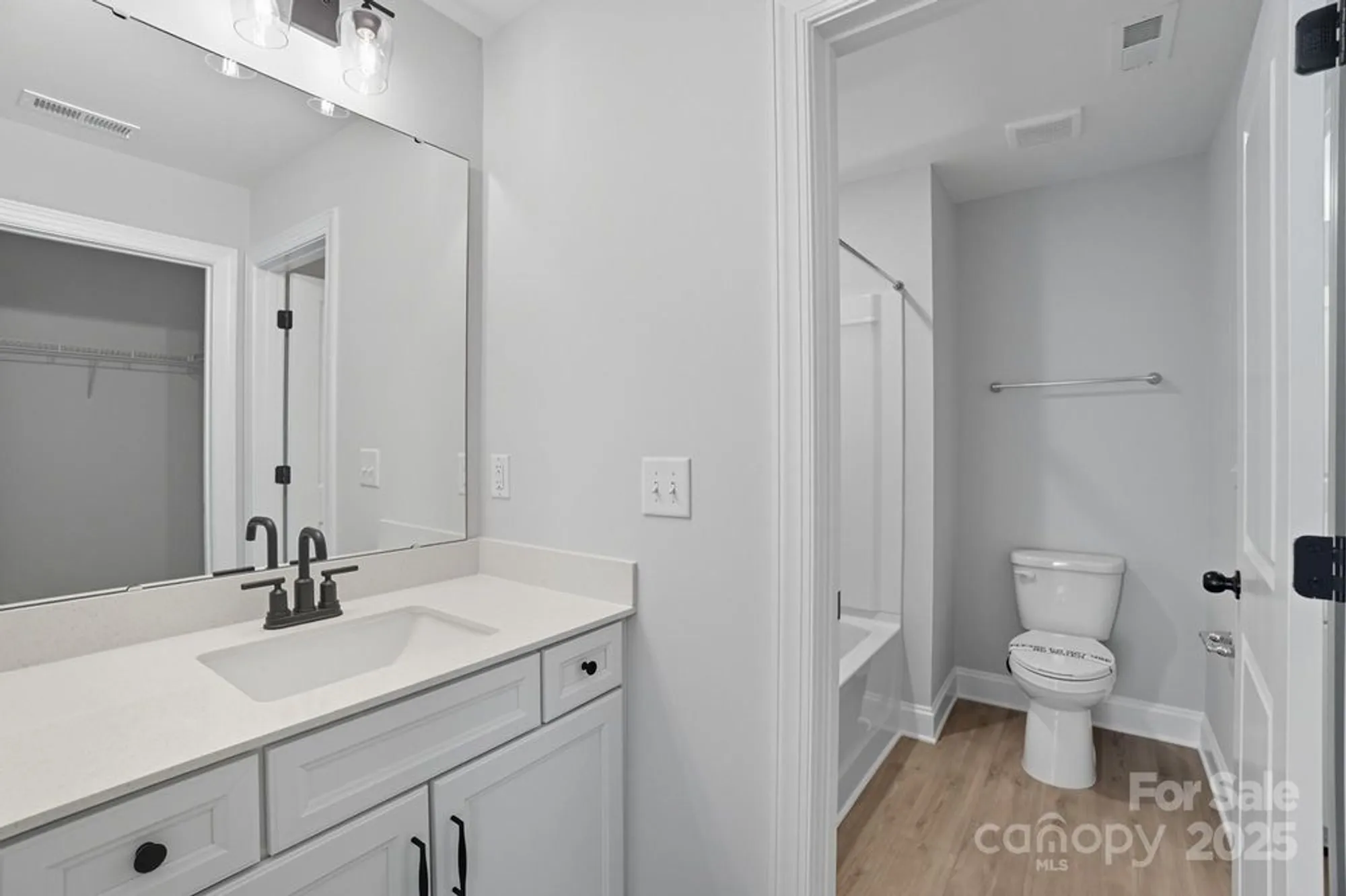 Property Slideshow image 33 of 48 | 3319 whispering creek dr, Indian Trail, NC, 28079