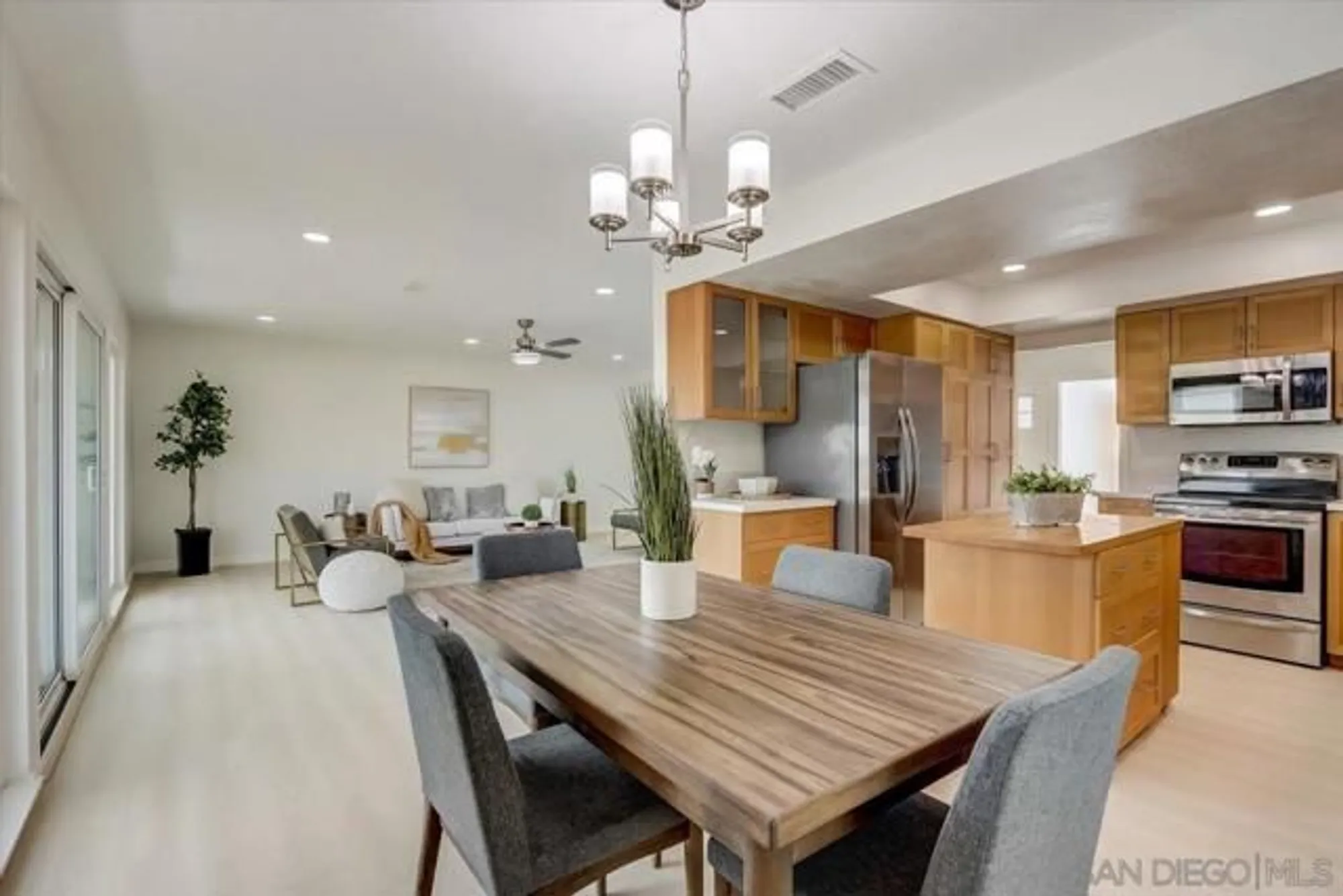 Property Slideshow image 16 of 43 | 3808 vista campana 38, Oceanside, CA, 92057