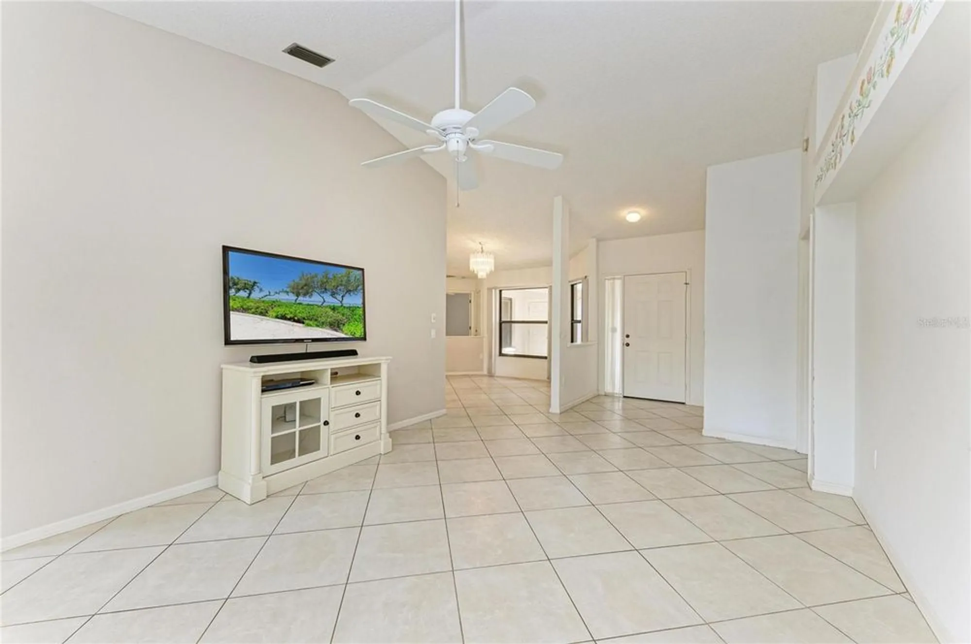 Property Slideshow image 8 of 62 | 101 southampton pl 248, Venice, FL, 34293