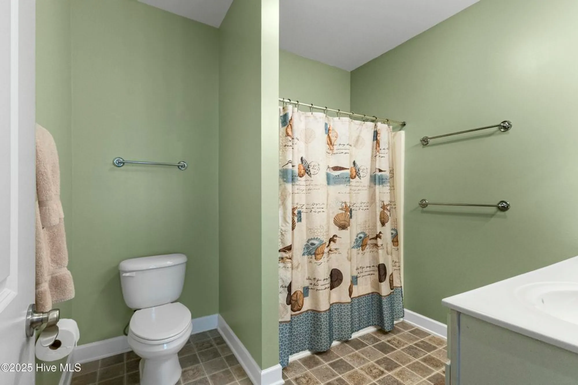 Property Slideshow image 28 of 37 | 395 s crow creek dr 1513, Calabash, NC, 28467