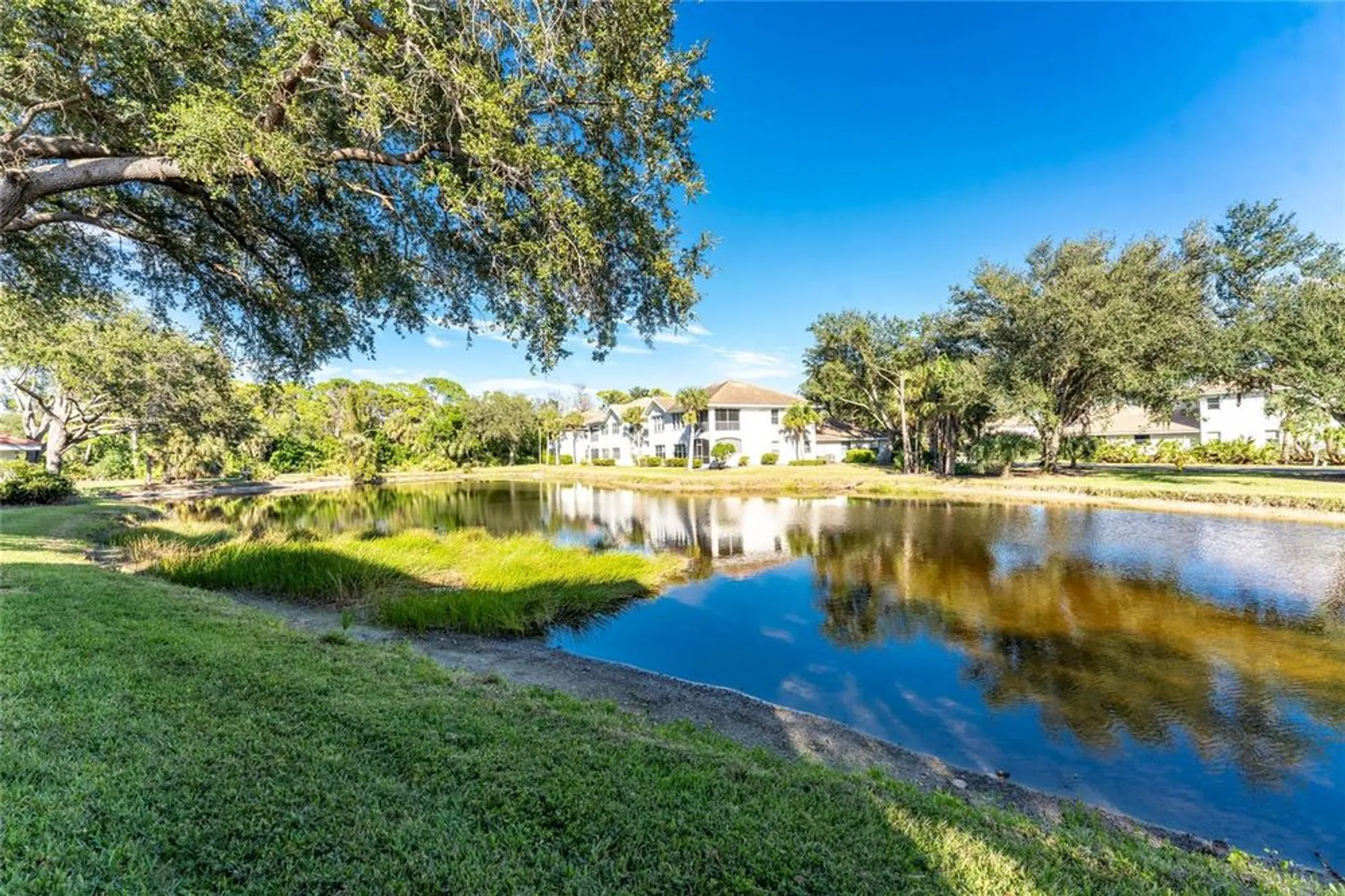 Property Slideshow image 37 of 67 | 14016 willow glen ct 112, Port Charlotte, FL, 33953