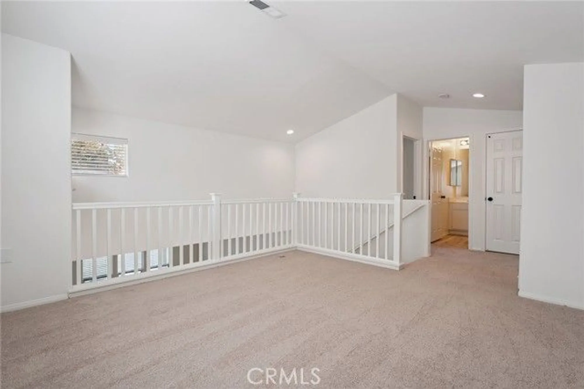 Property Slideshow image 34 of 52 | 2024 tulip ave, Simi Valley, CA, 93063