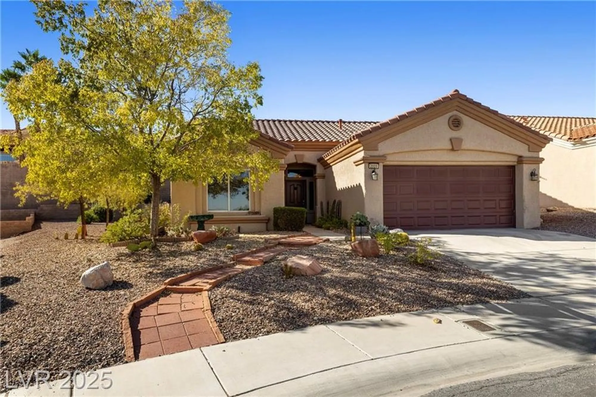 Property Slideshow image 21 of 38 | 2009 emery st, Las Vegas, NV, 89134