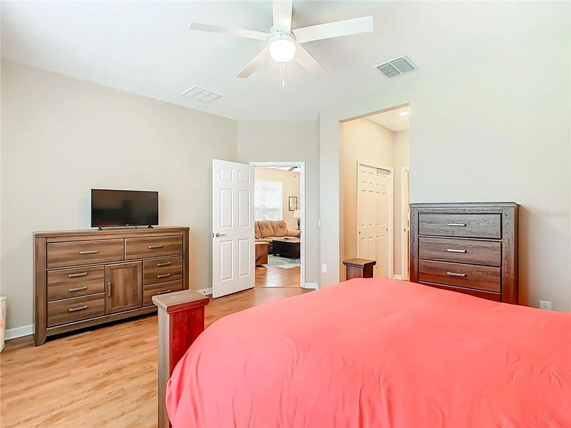 Property Slideshow image 20 of 60 | 2009 lazio loop, Poinciana, FL, 34759