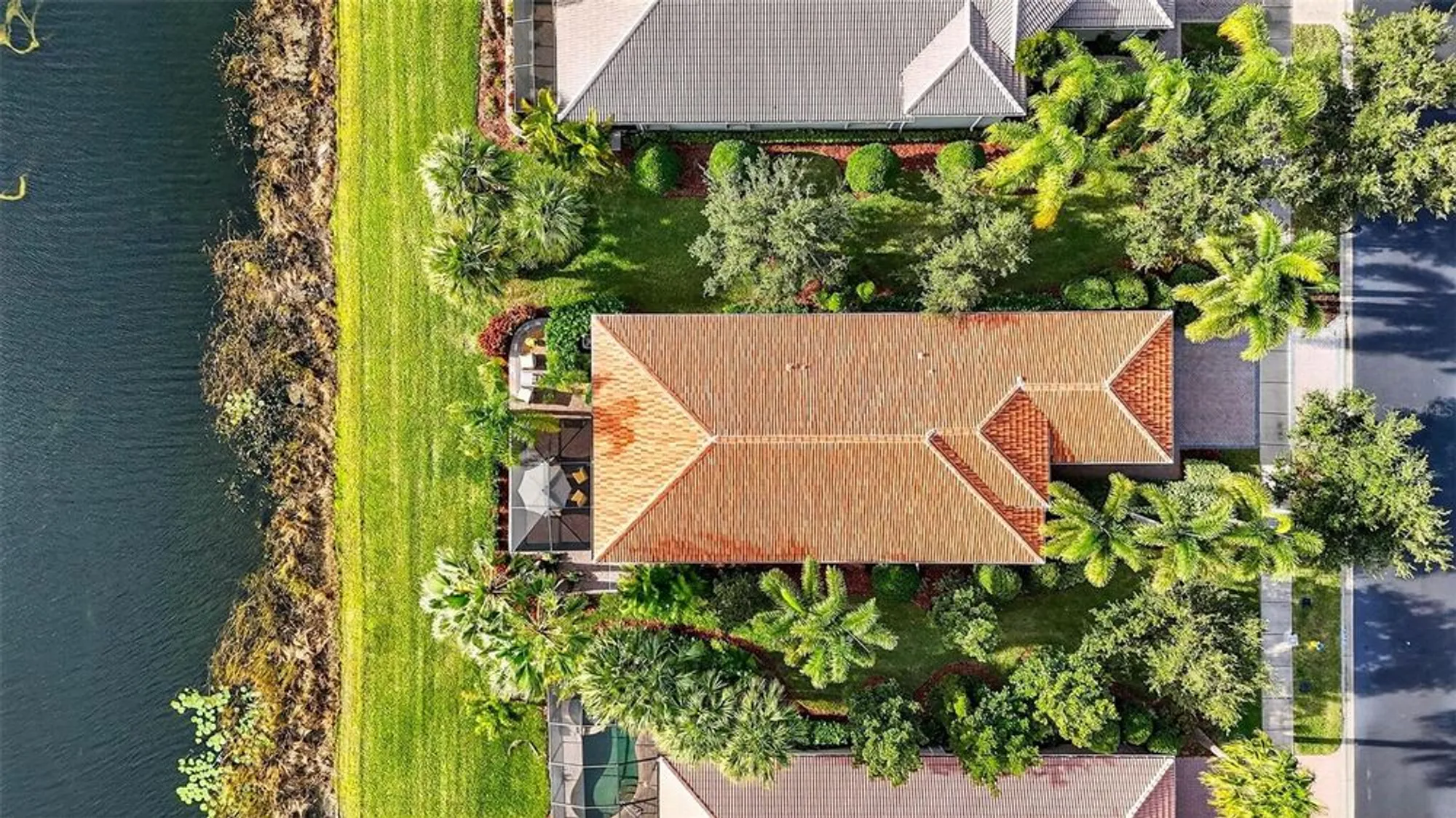 Property Slideshow image 61 of 82 | 5016 stone harbor cir, Wimauma, FL, 33598