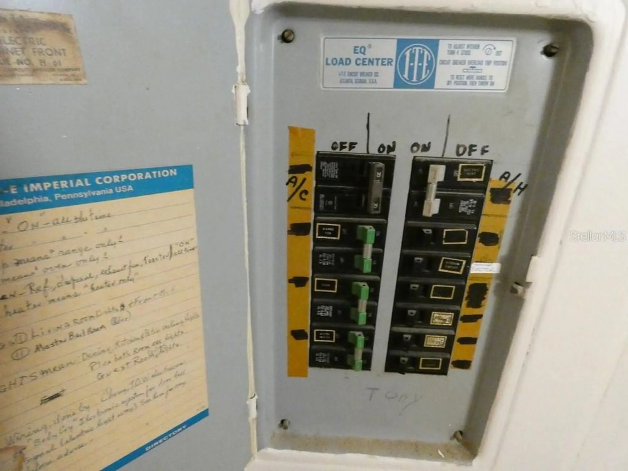 Property Slideshow image 27 of 30 | 2462 brazilia dr apt 44, Clearwater, FL, 33763