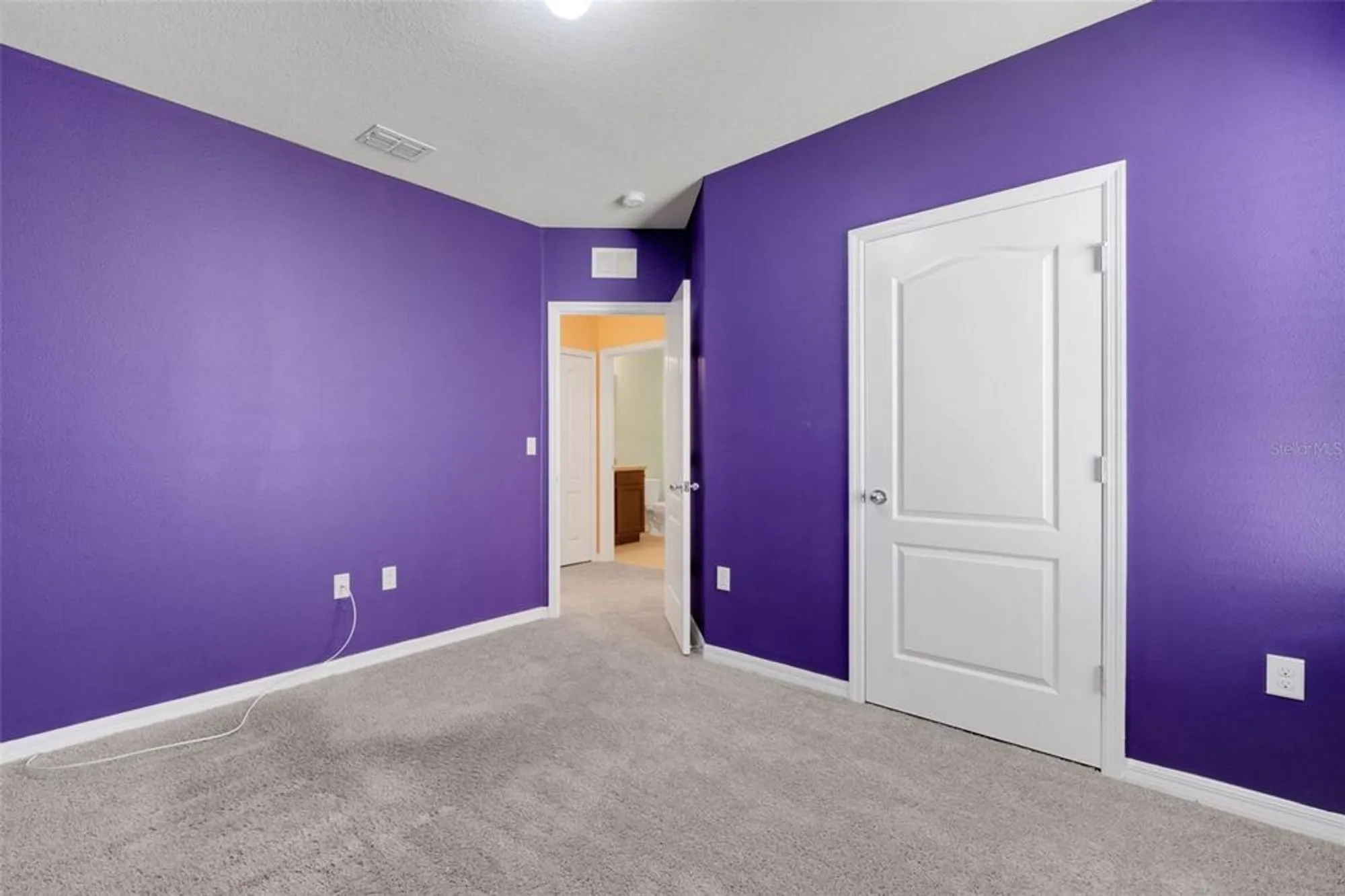 Property Slideshow image 13 of 30 | 2162 blue highlands dr, Lakeland, FL, 33811