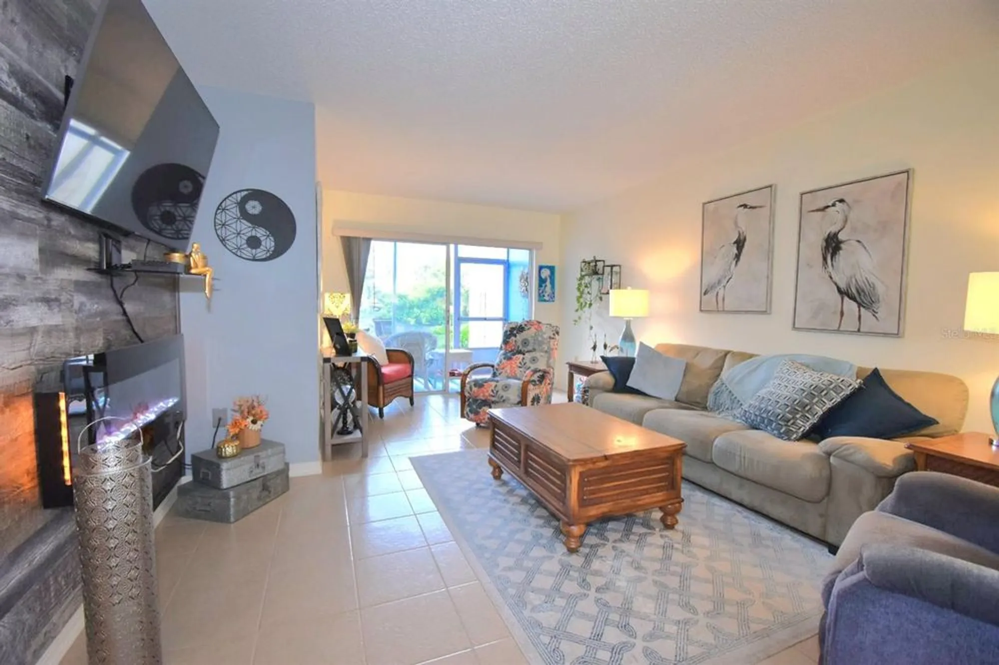 Property Slideshow image 11 of 30 | 948 virginia st apt 107, Dunedin, FL, 34698
