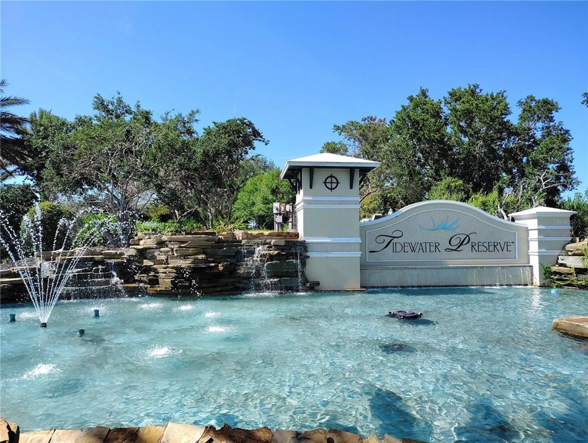 Property Slideshow image 45 of 84 | 1264 riverscape st b, Bradenton, FL, 34208