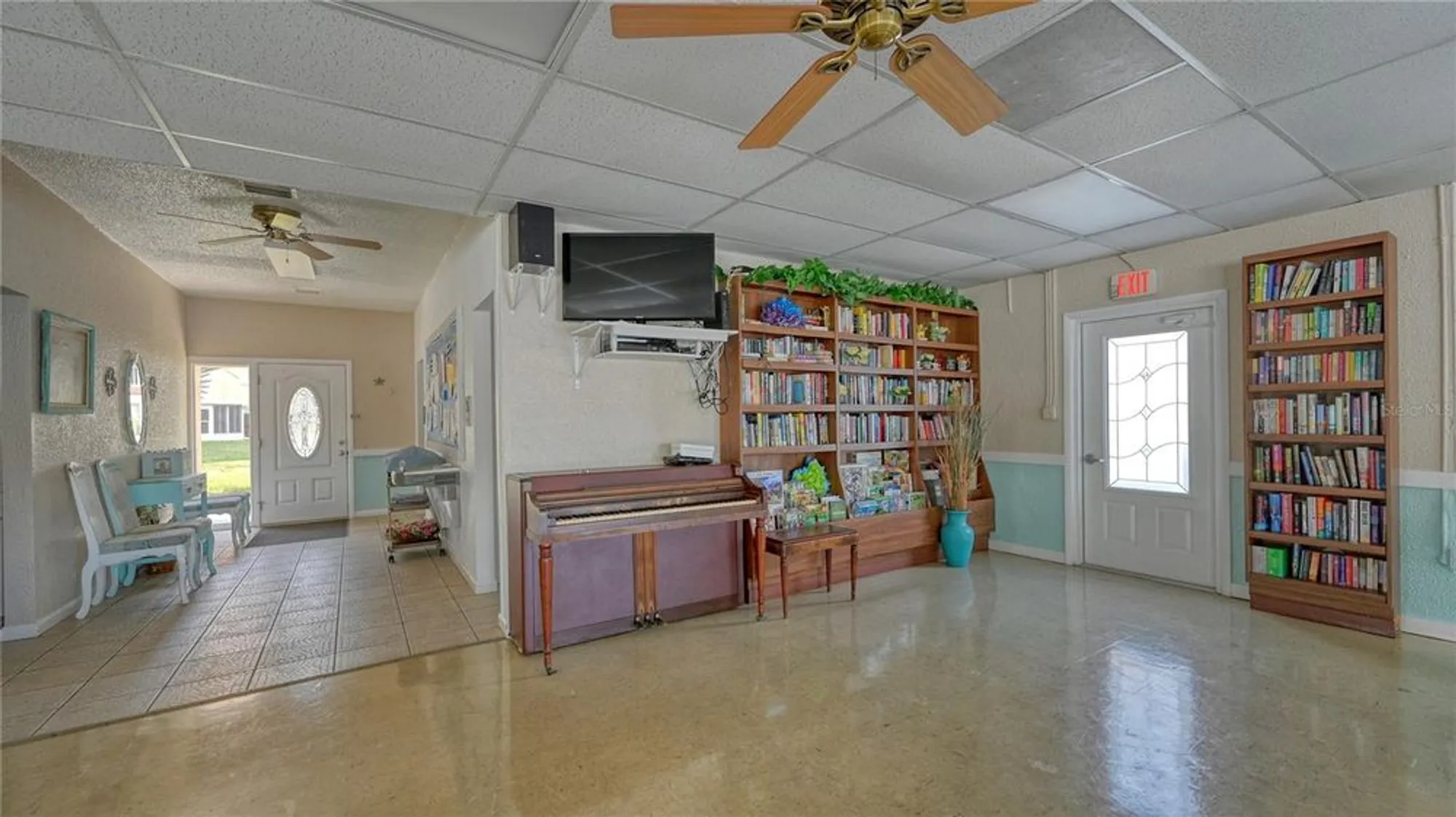 Property Slideshow image 42 of 64 | 4130 heron way # b-115, Bradenton, FL, 34205