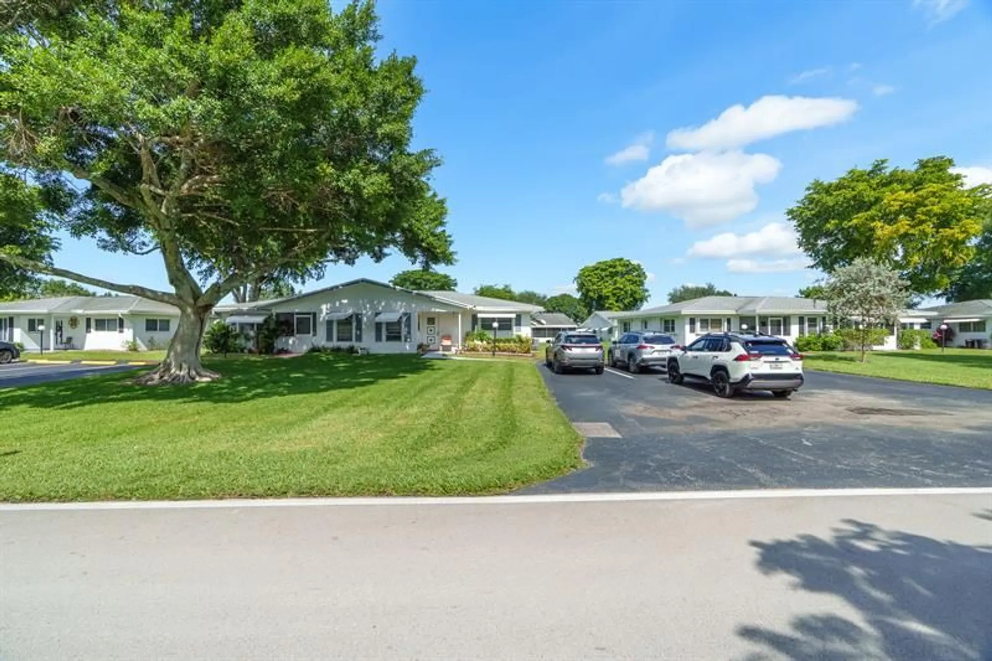 Property Slideshow image 31 of 50 | 8611 nw 11th st # b-161, Plantation, FL, 33322