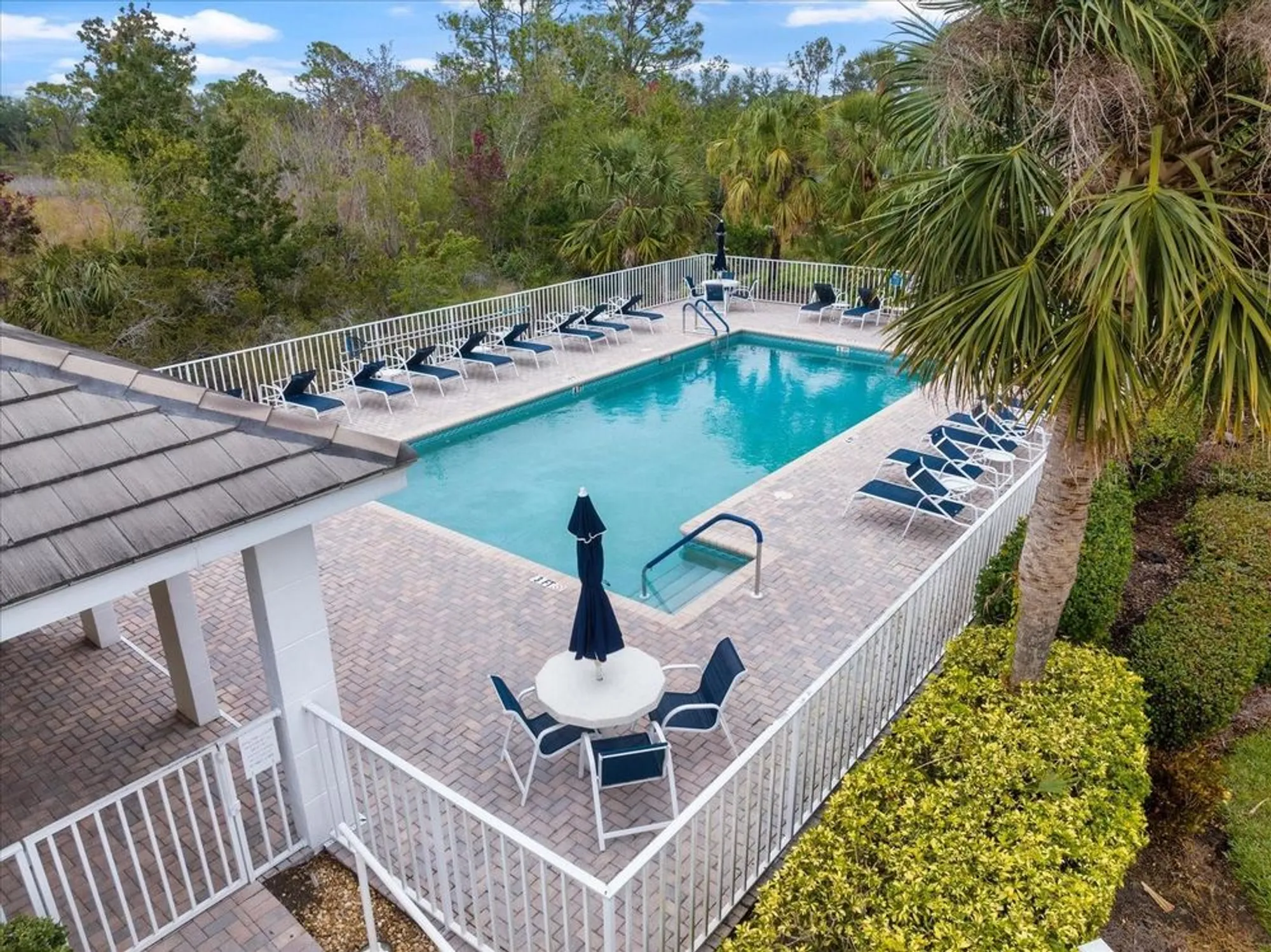 Property Slideshow image 32 of 40 | 900 paisley ct 1, Venice, FL, 34293