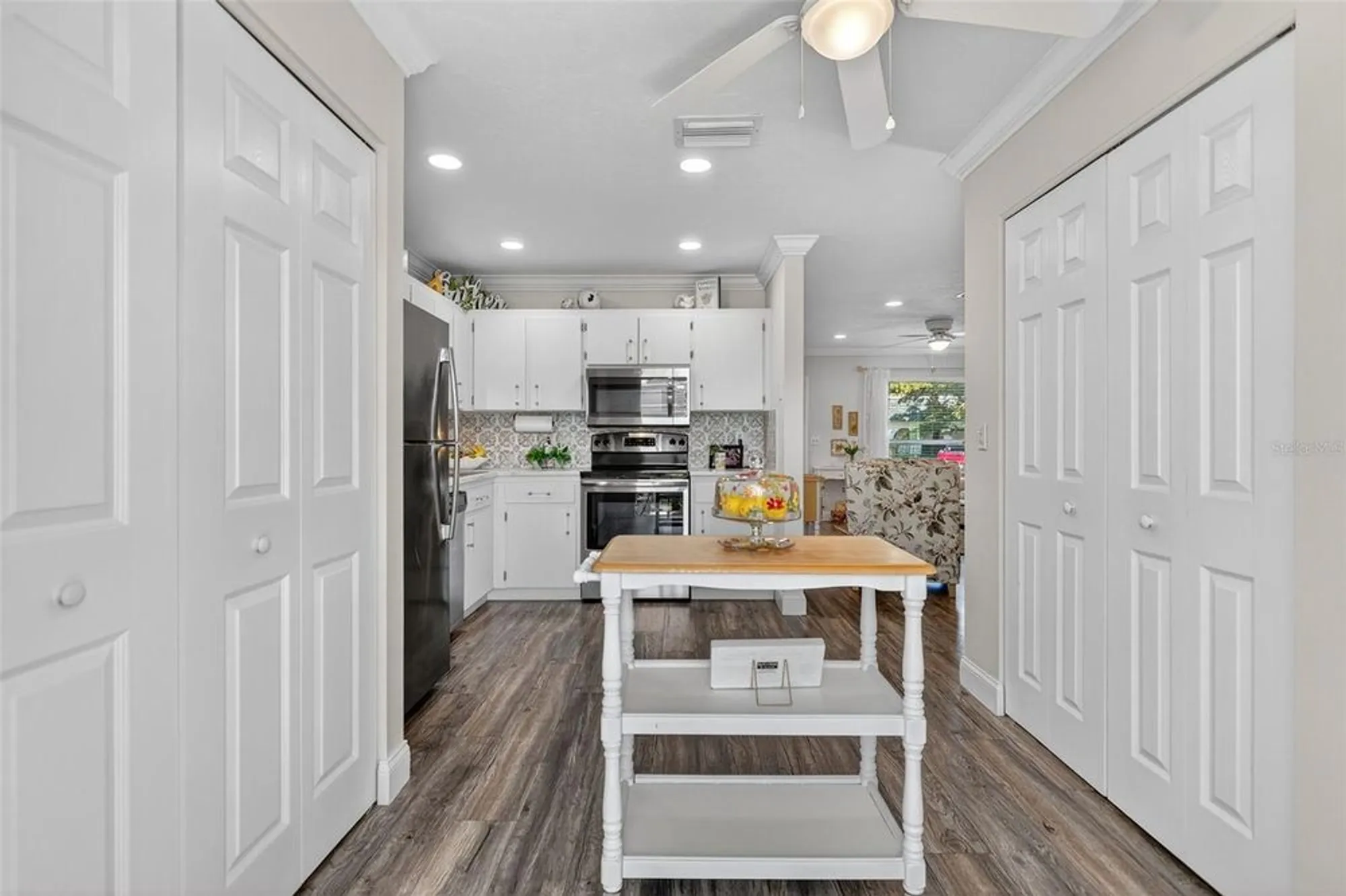 Property Slideshow image 22 of 48 | 4207 34th avenue dr w # 4207, Bradenton, FL, 34205