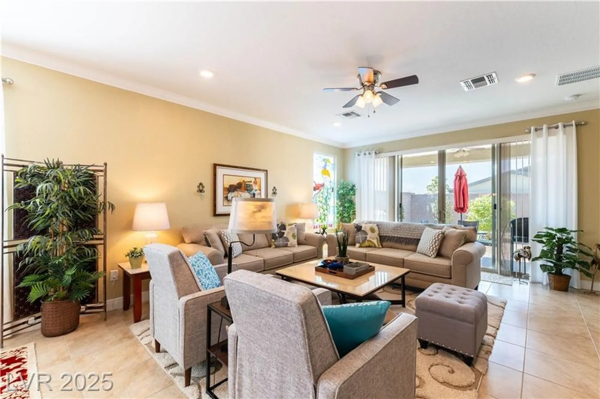 Property Slideshow image 10 of 32 | 2047 arrington ave, North Las Vegas, NV, 89086