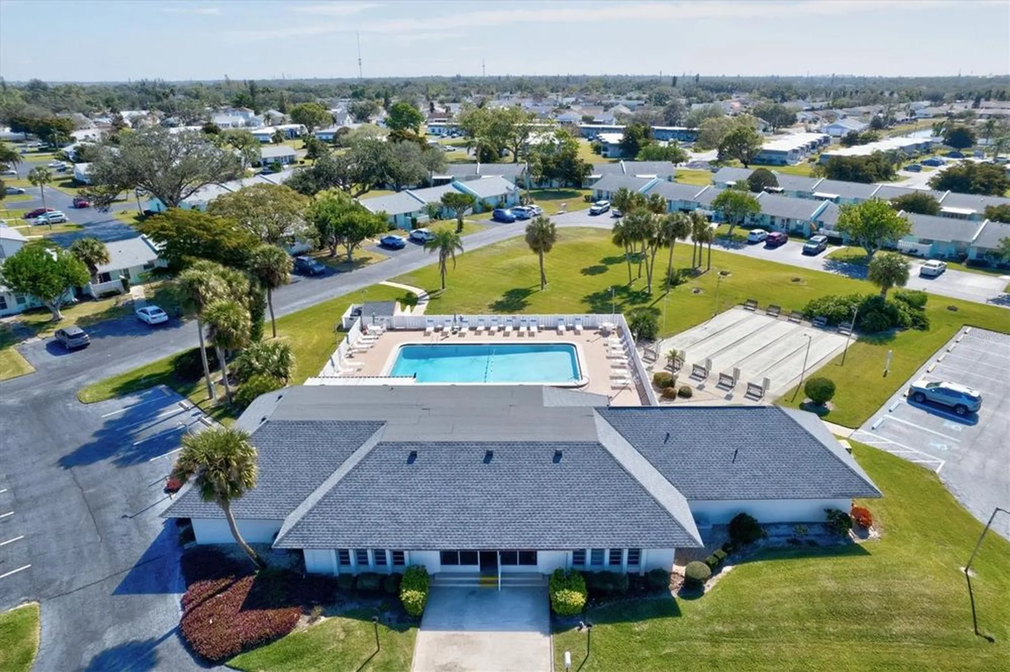 Property Slideshow image 32 of 37 | 3701 39th st, Bradenton, FL, 34205