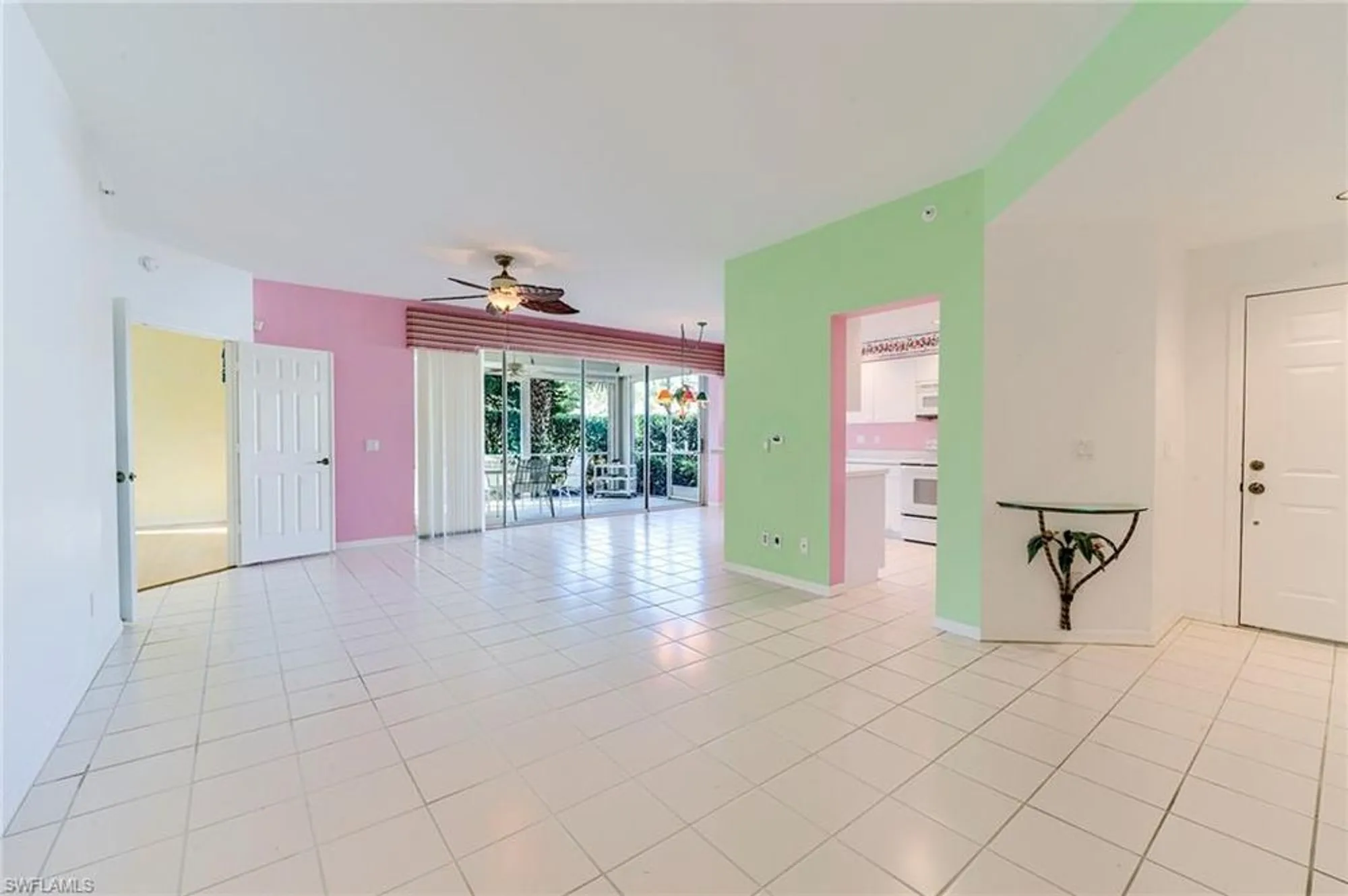 Property Slideshow image 12 of 35 | 25203 pelican creek cir 102, Bonita Springs, FL, 34134
