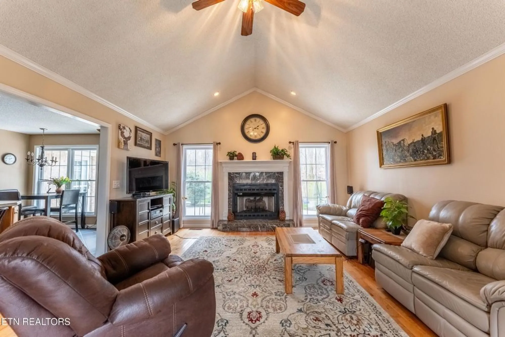 Property Slideshow image 6 of 48 | 31 oakcrest ct, Crossville, TN, 38558