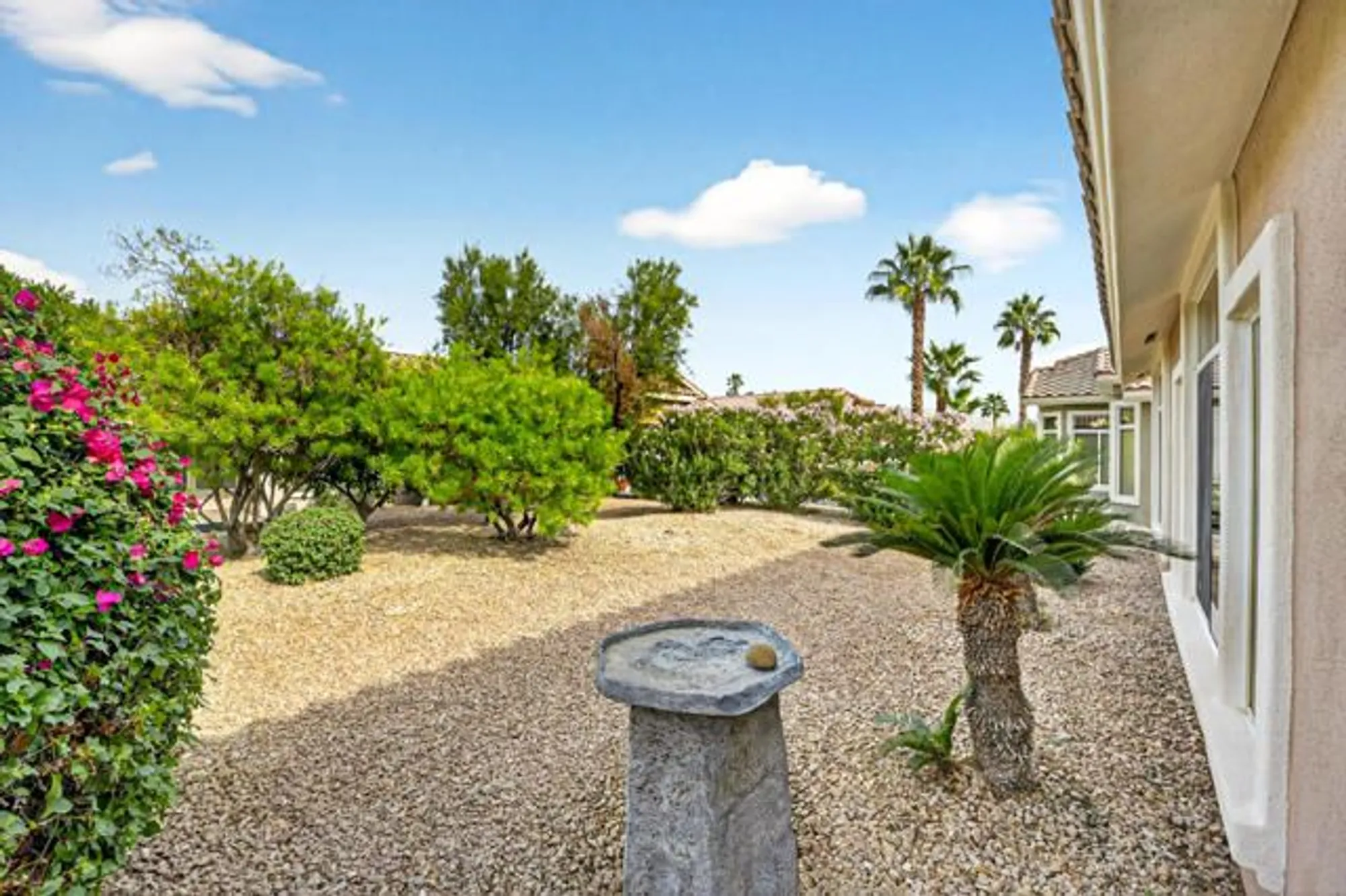 Property Slideshow image 28 of 40 | 78350 prairie flower dr, Palm Desert, CA, 92211