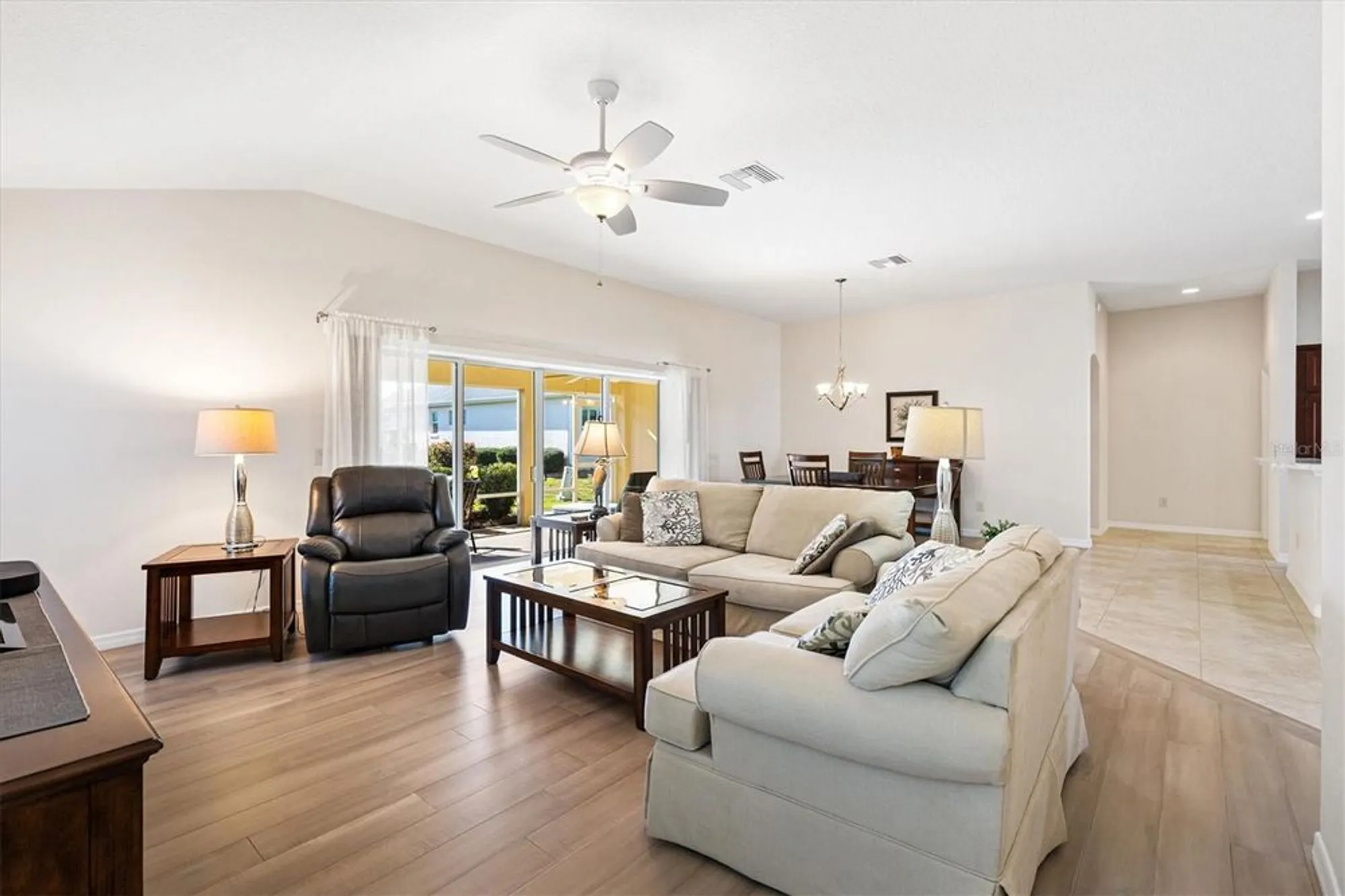 Property Slideshow image 12 of 42 | 3972 neighborly way, The Villages, FL, 32163
