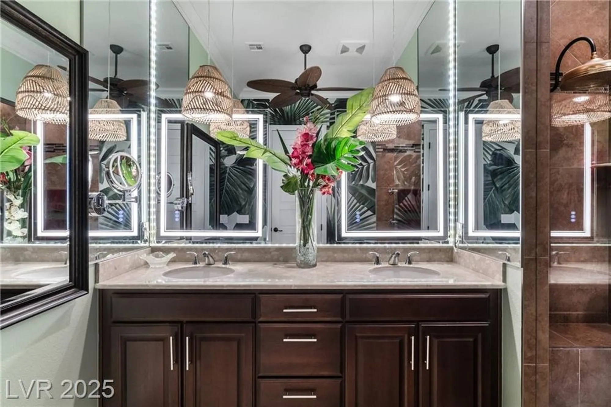 Property Slideshow image 31 of 93 | 6826 regency crest ave, Las Vegas, NV, 89148