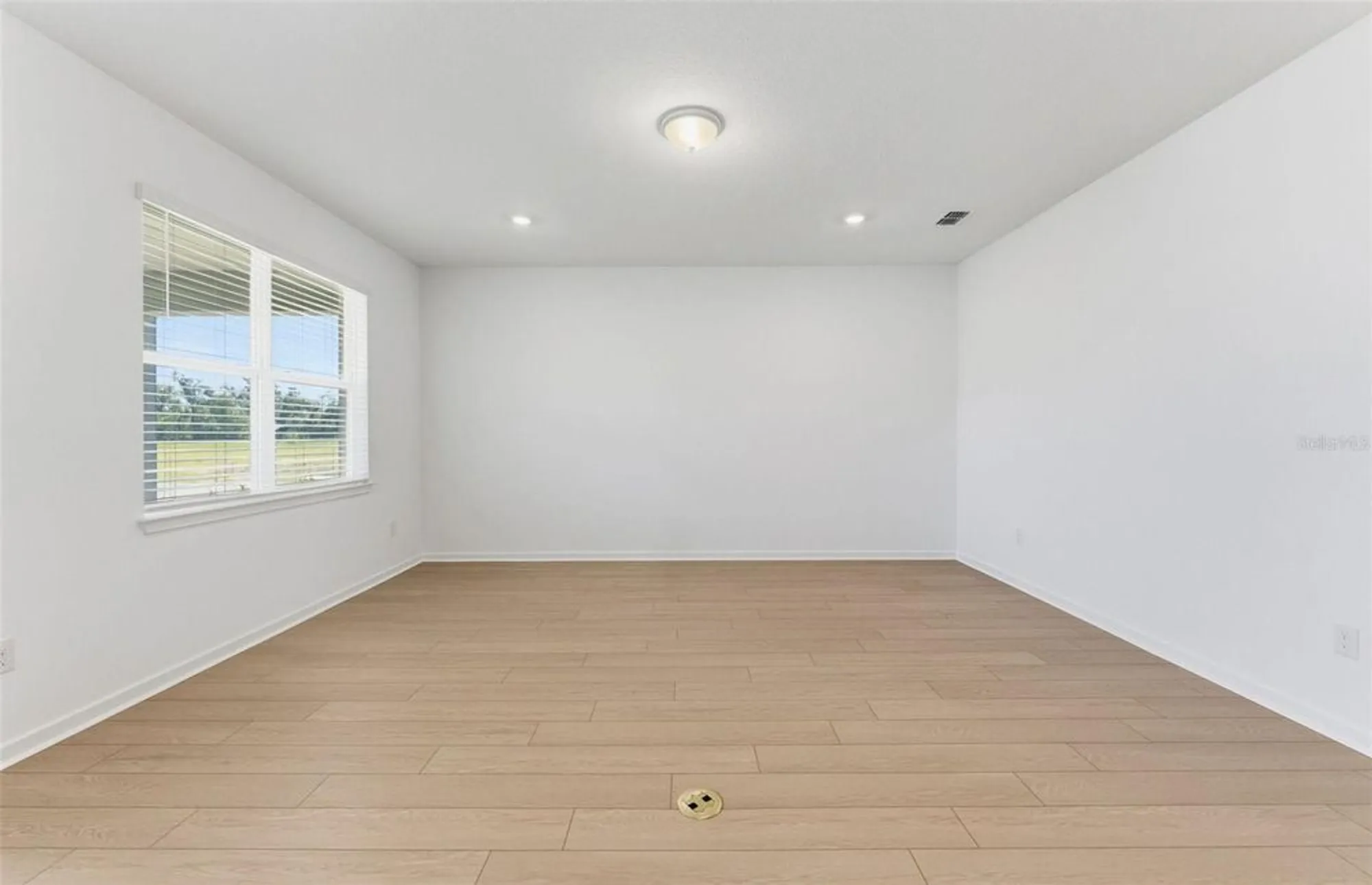 Property Slideshow image 6 of 29 | 9453 daylight dr, Parrish, FL, 34219