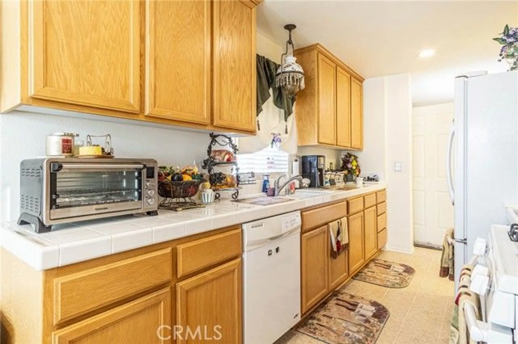 Property Slideshow image 13 of 62 | 19046 stoddard way, Apple Valley, CA, 92308