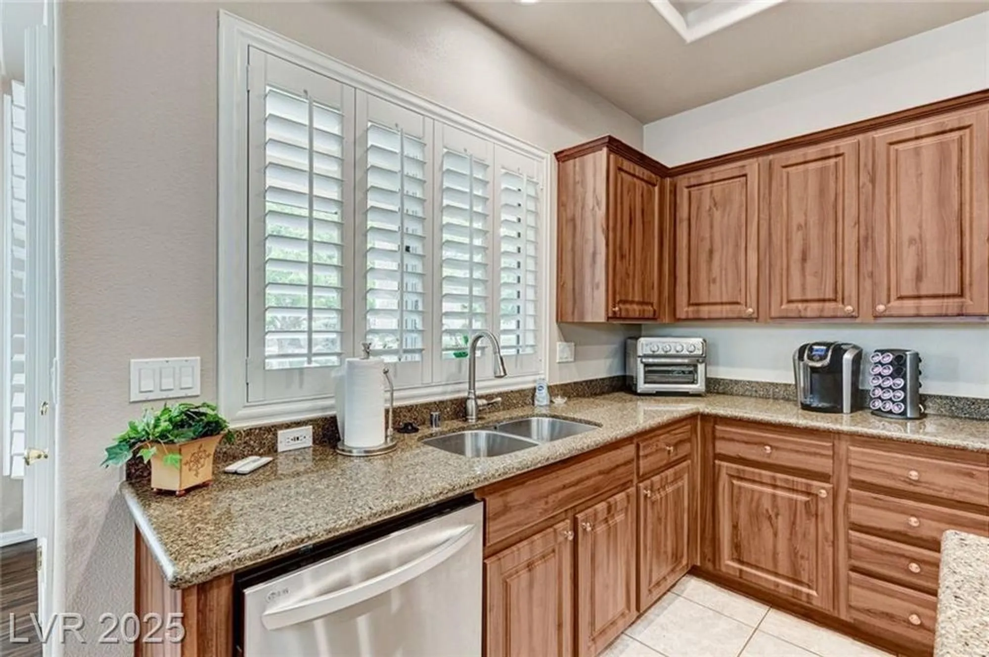 Property Slideshow image 14 of 69 | 2413 deer lake st, Las Vegas, NV, 89134