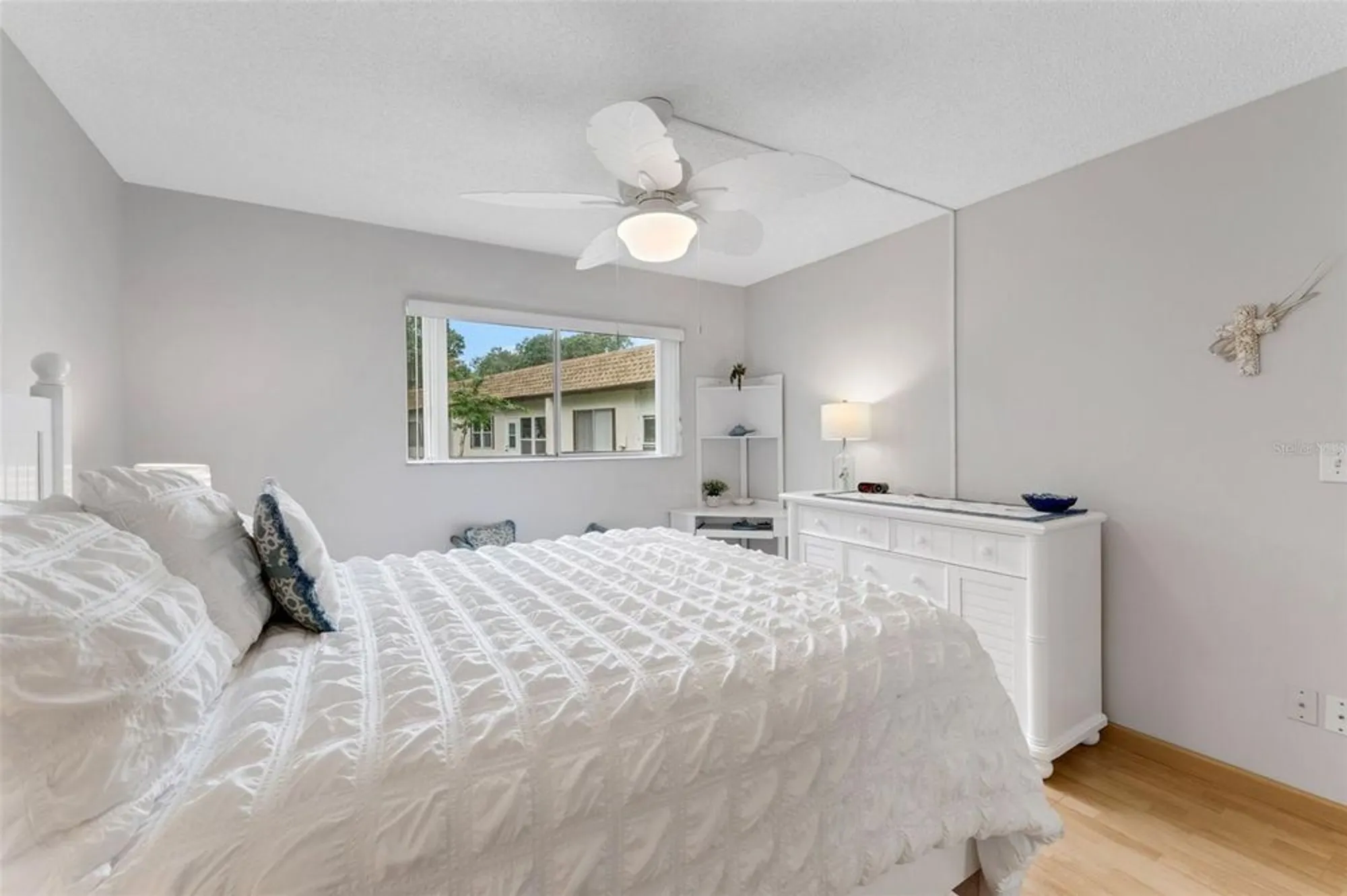Property Slideshow image 15 of 78 | 3140 highlands blvd f, Palm Harbor, FL, 34684