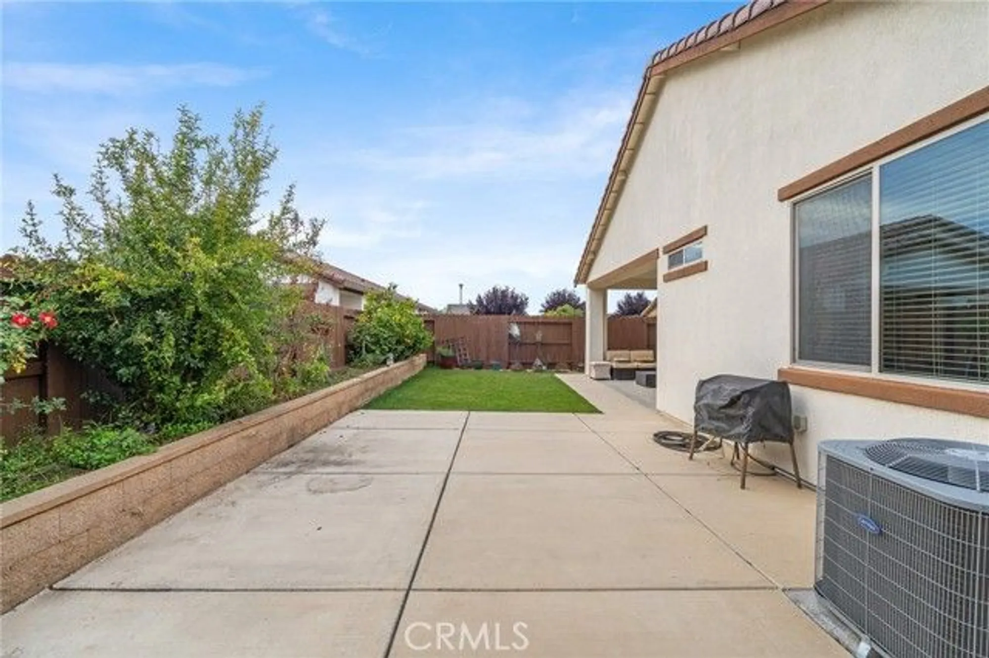 Property Slideshow image 10 of 40 | 9276 red thistle ct, Sacramento, CA, 95829