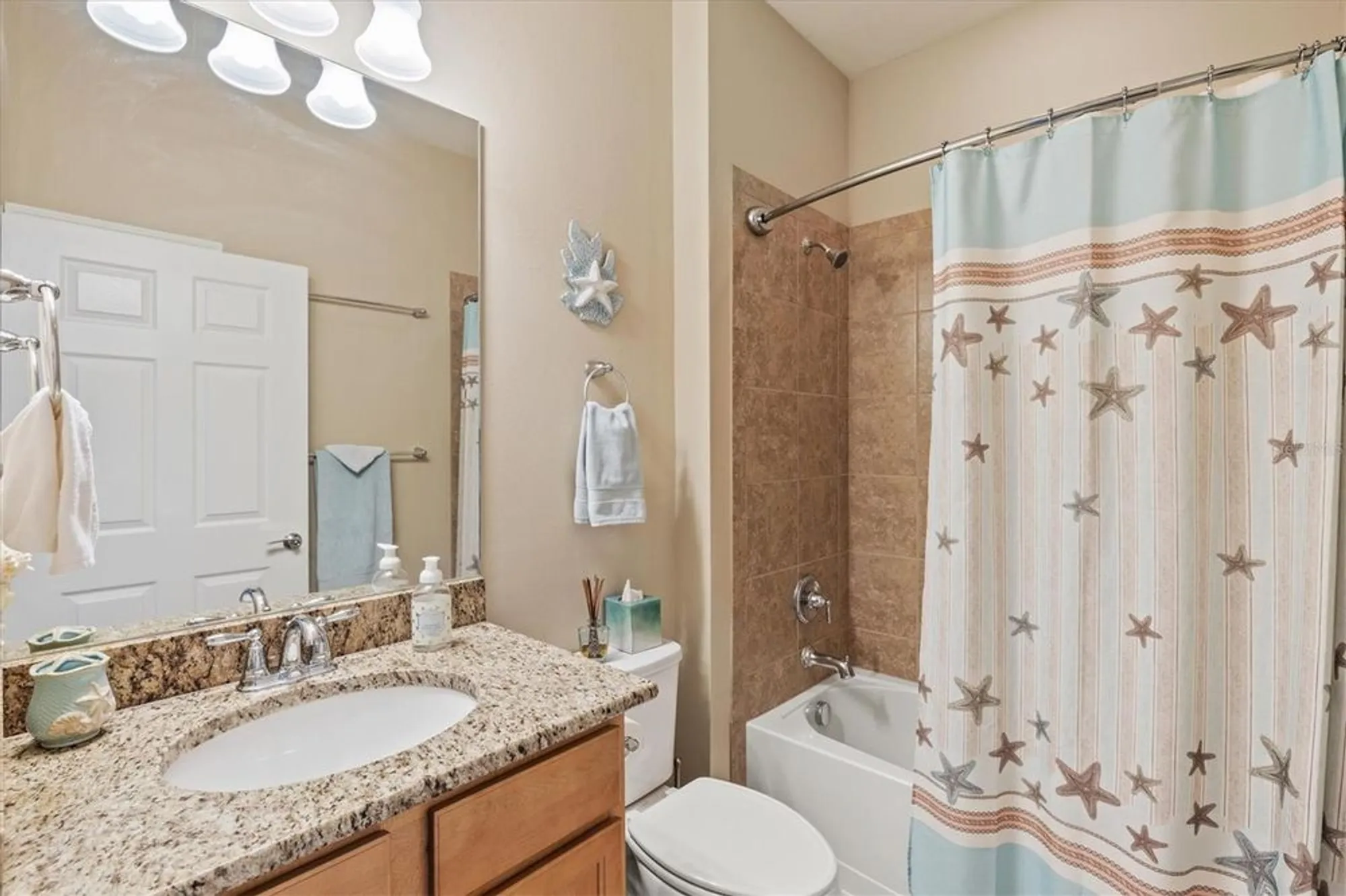 Property Slideshow image 33 of 91 | 13836 karina st, Venice, FL, 34293