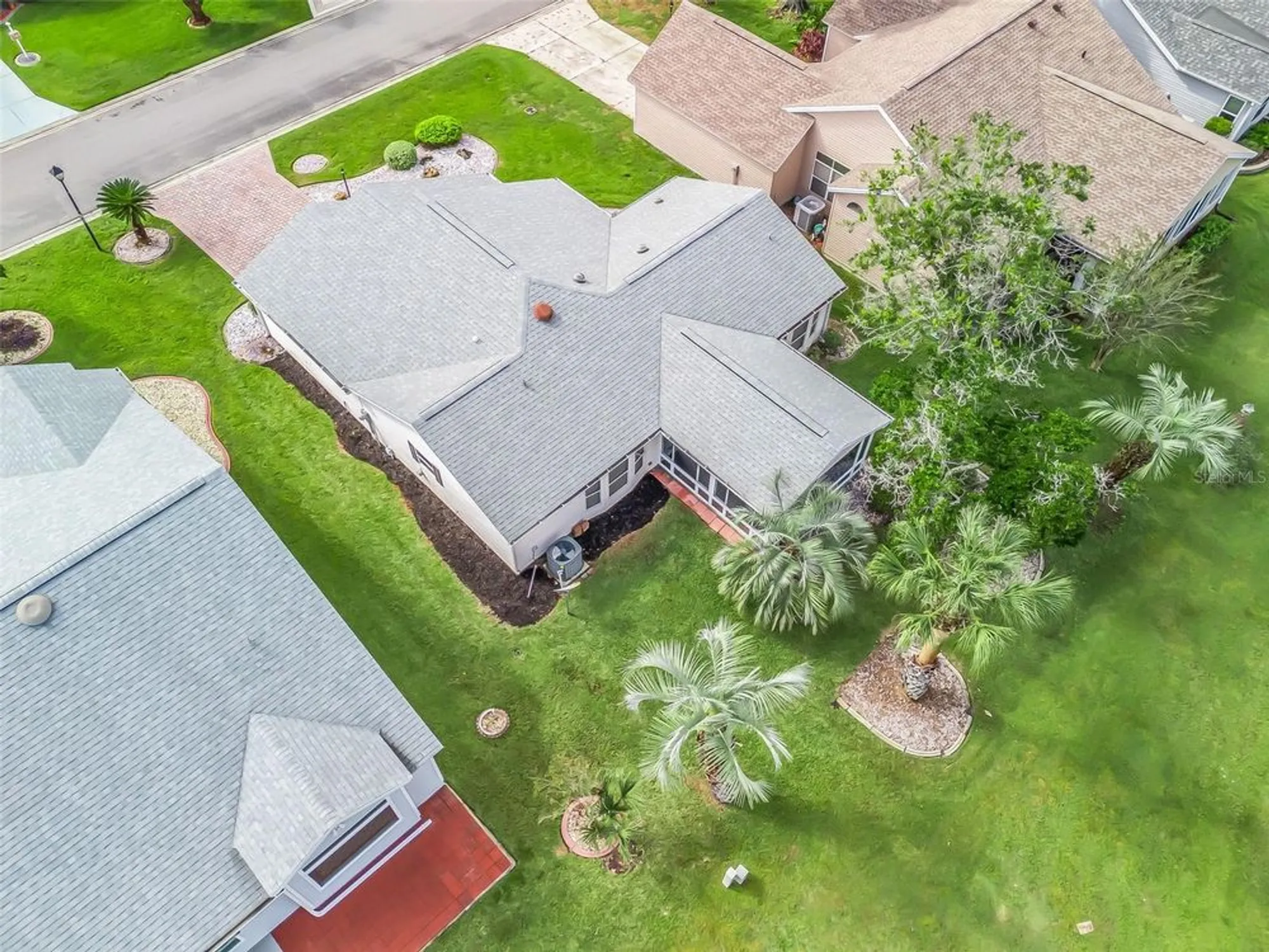 Property Slideshow image 48 of 51 | 1013 del rio dr, Lady Lake, FL, 32159