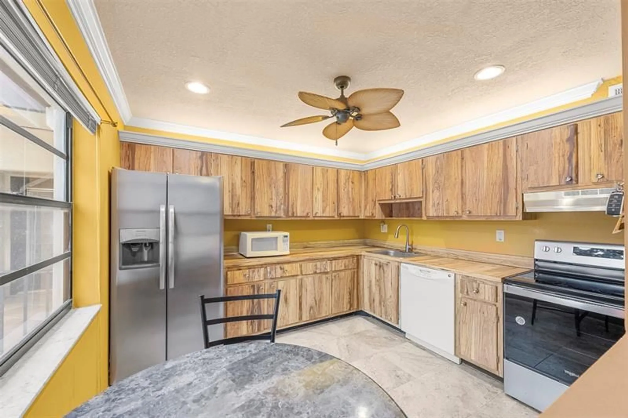 Property Slideshow image 7 of 10 | 94 capri b b, Delray Beach, FL, 33484