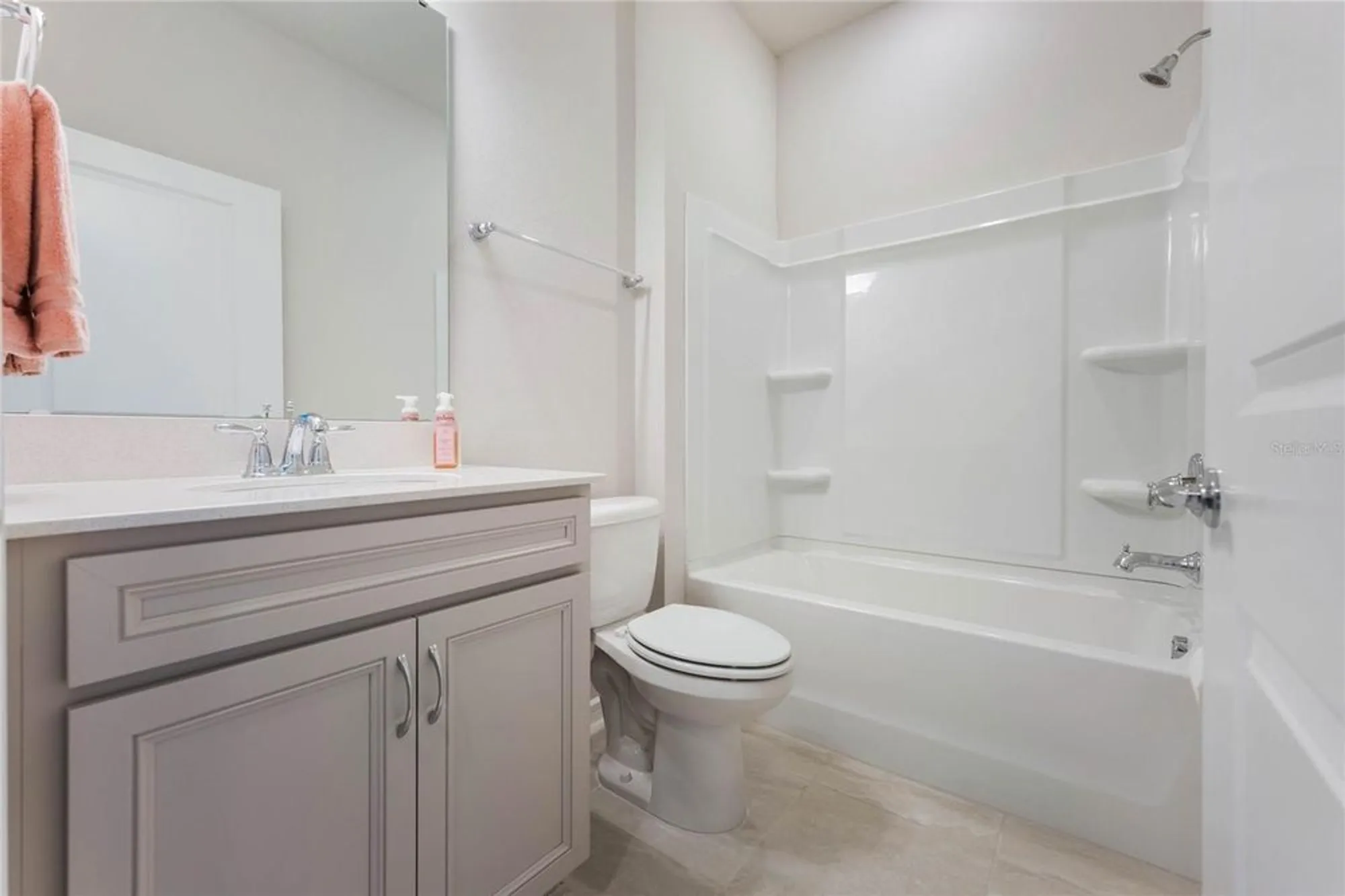 Property Slideshow image 7 of 22 | 6403 shimmering shores ln, Saint Cloud, FL, 34771