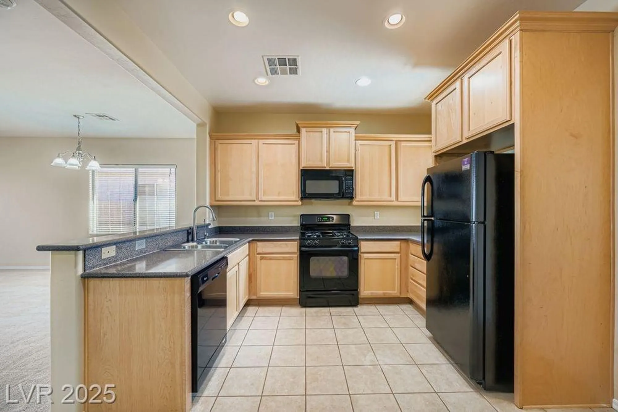 Property Slideshow image 6 of 19 | 6090 falconer ave, Las Vegas, NV, 89122
