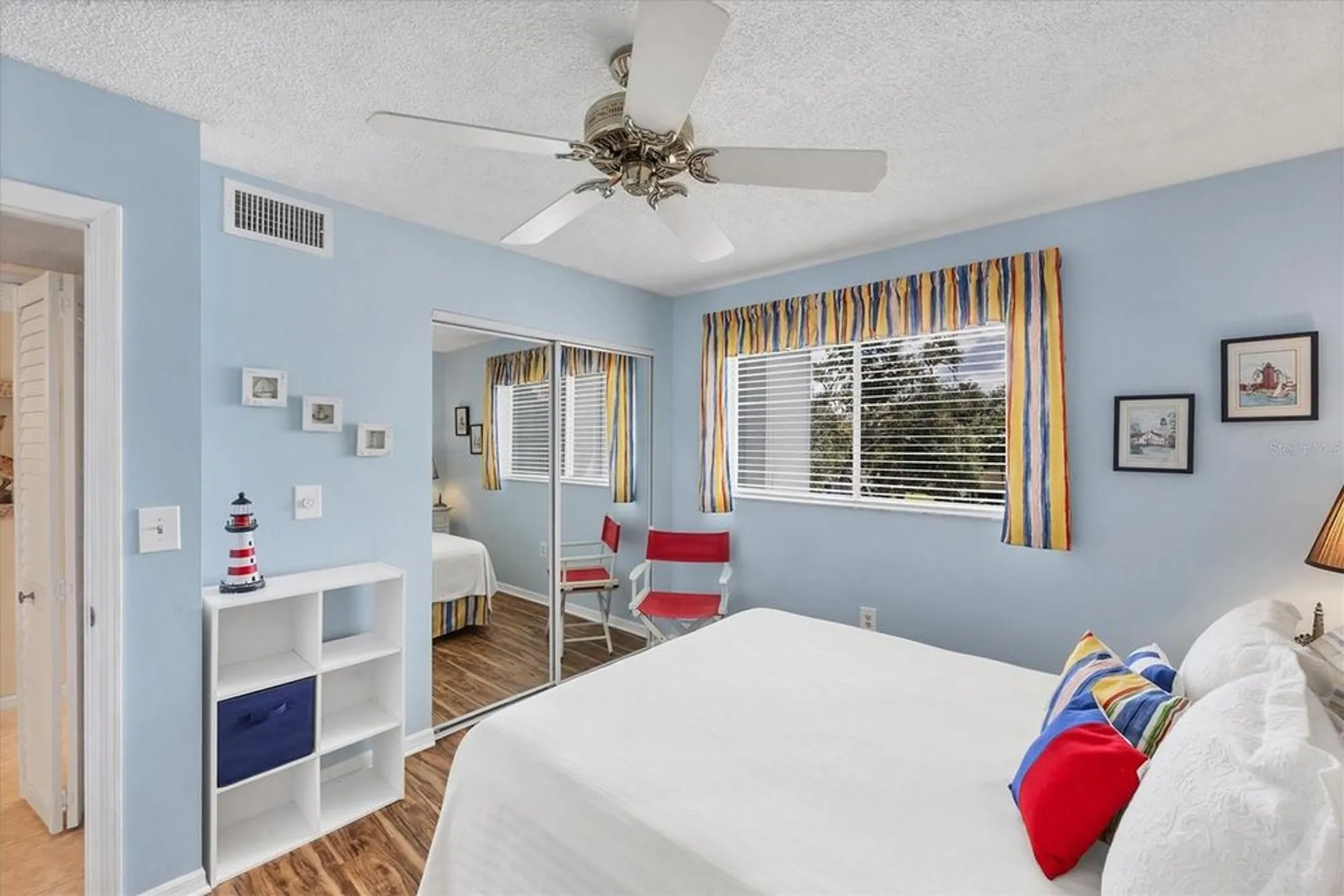 Property Slideshow image 22 of 49 | 404 cerromar cir 308, Venice, FL, 34293
