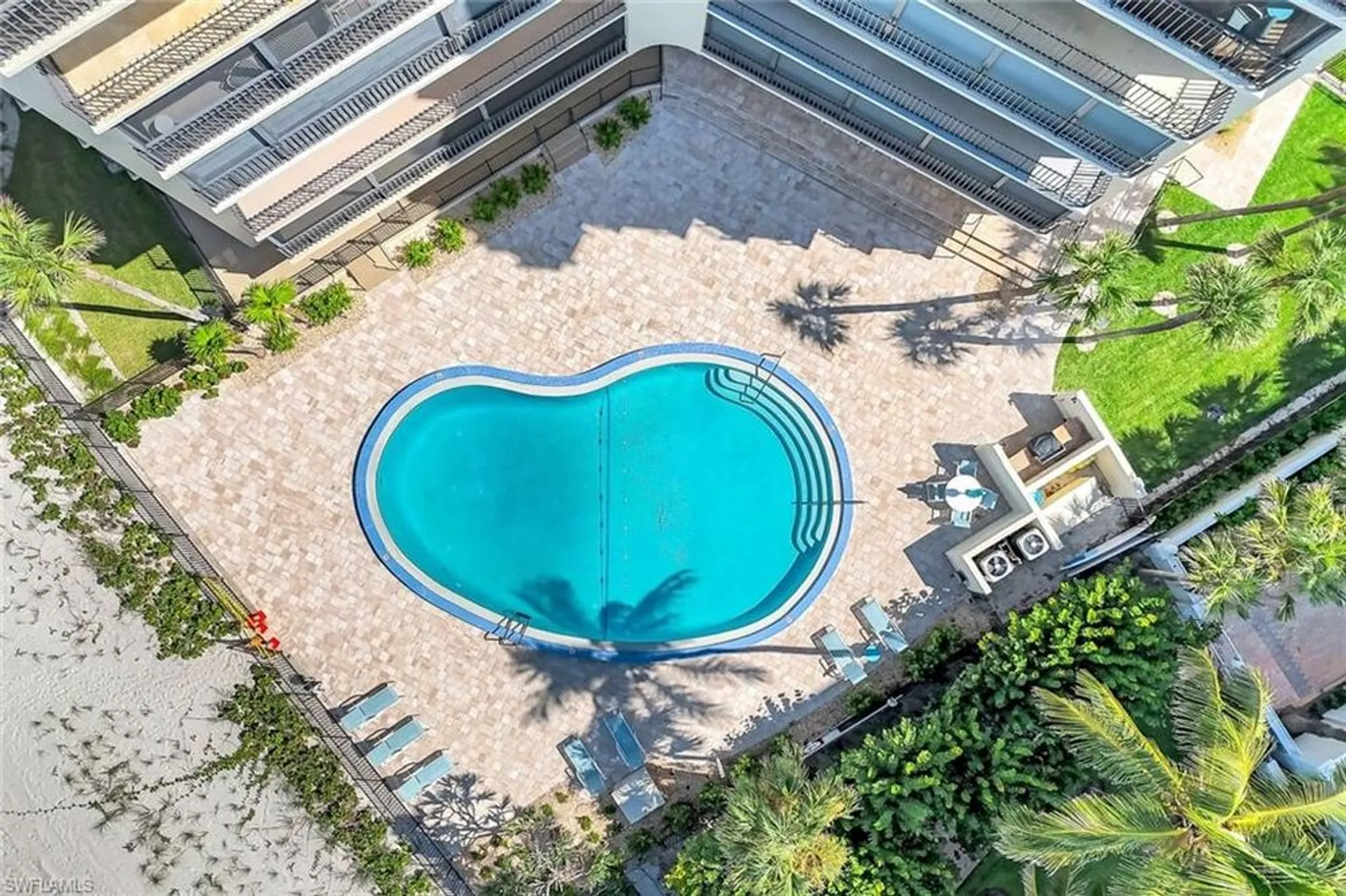 Property Slideshow image 43 of 45 | 3399 gulf shore blvd 203, Naples, FL, 34103