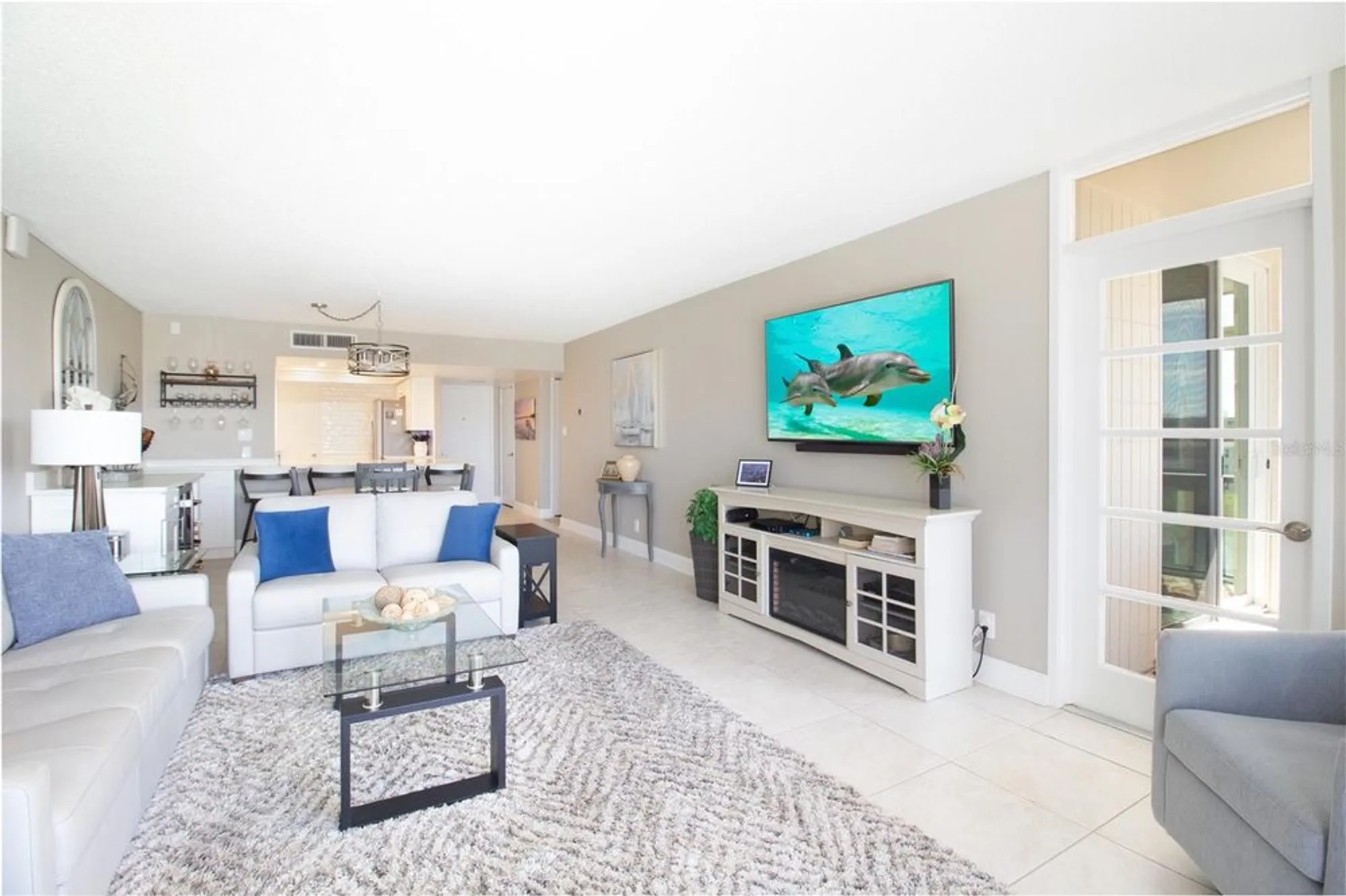 Property Slideshow image 12 of 28 | 7400 sun island dr 610, South Pasadena, FL, 33707
